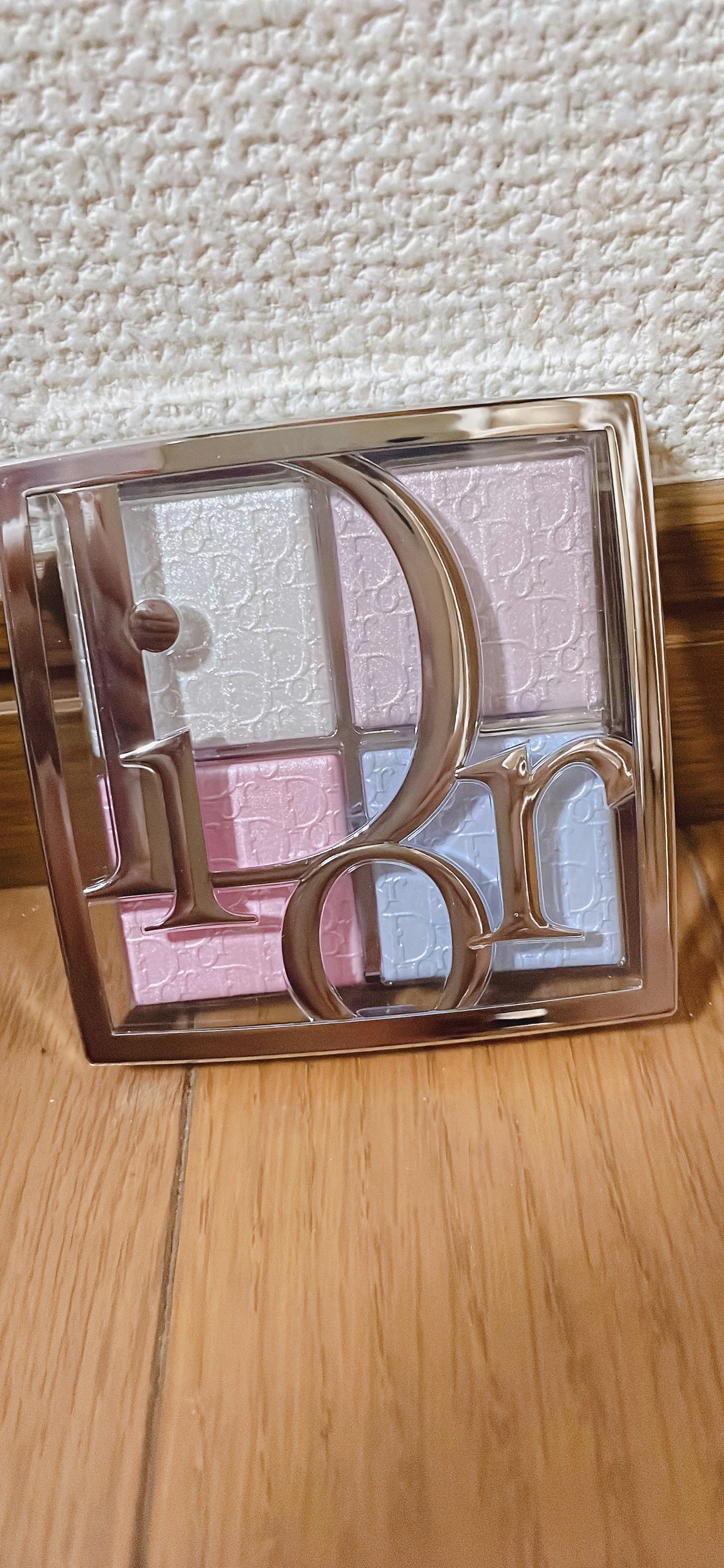 ディオール バックステージ フェイス グロウ パレット/Dior/ハイライトを使ったクチコミ（2枚目）