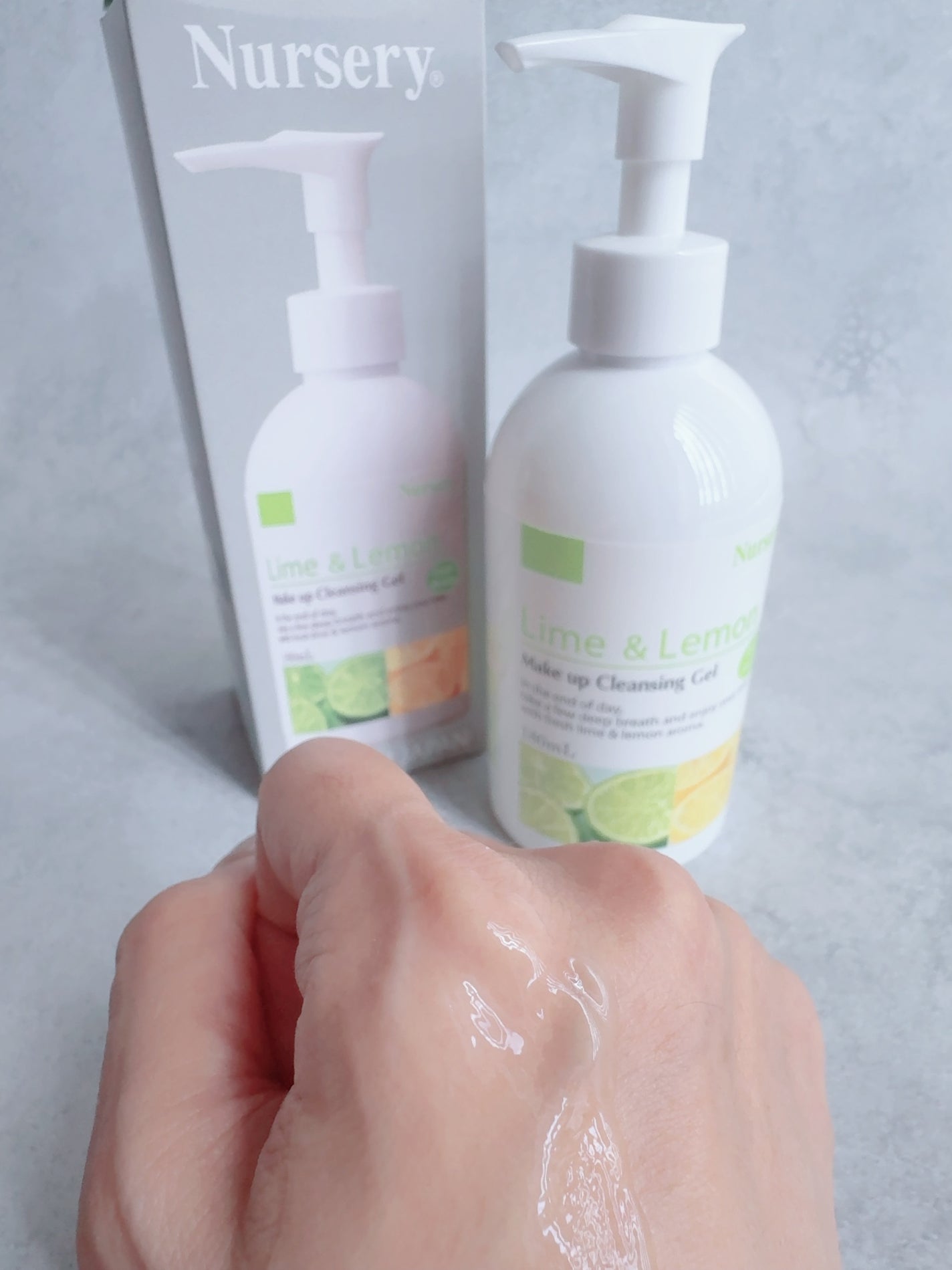 Wクレンジングジェルライム&レモン/Nursery(ナーセリー)/クレンジングジェルを使ったクチコミ(5枚目)