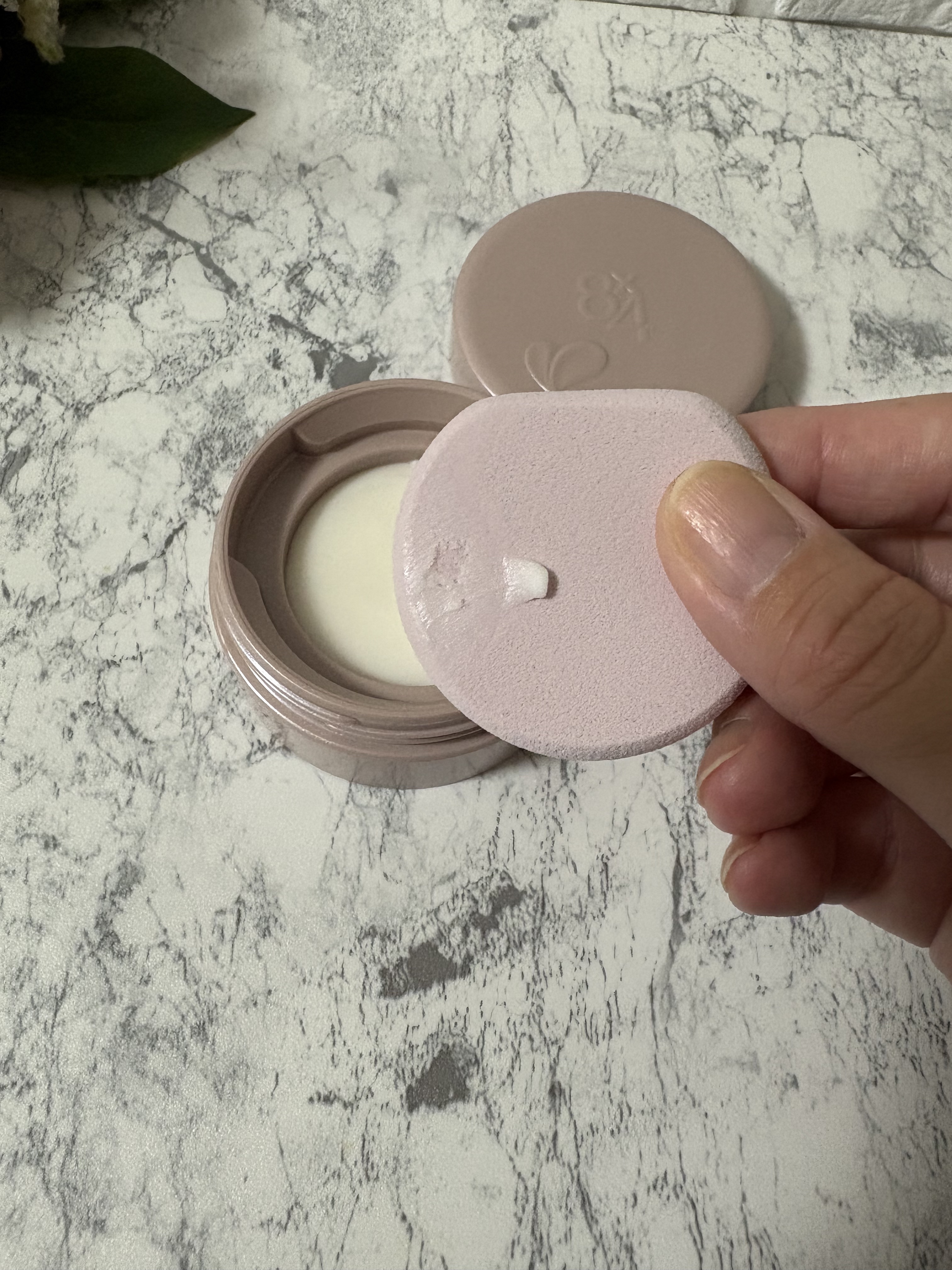 ８x４ デオドラントパテ【医薬部外品】/８ｘ４/デオドラント・制汗剤を使ったクチコミ（3枚目）