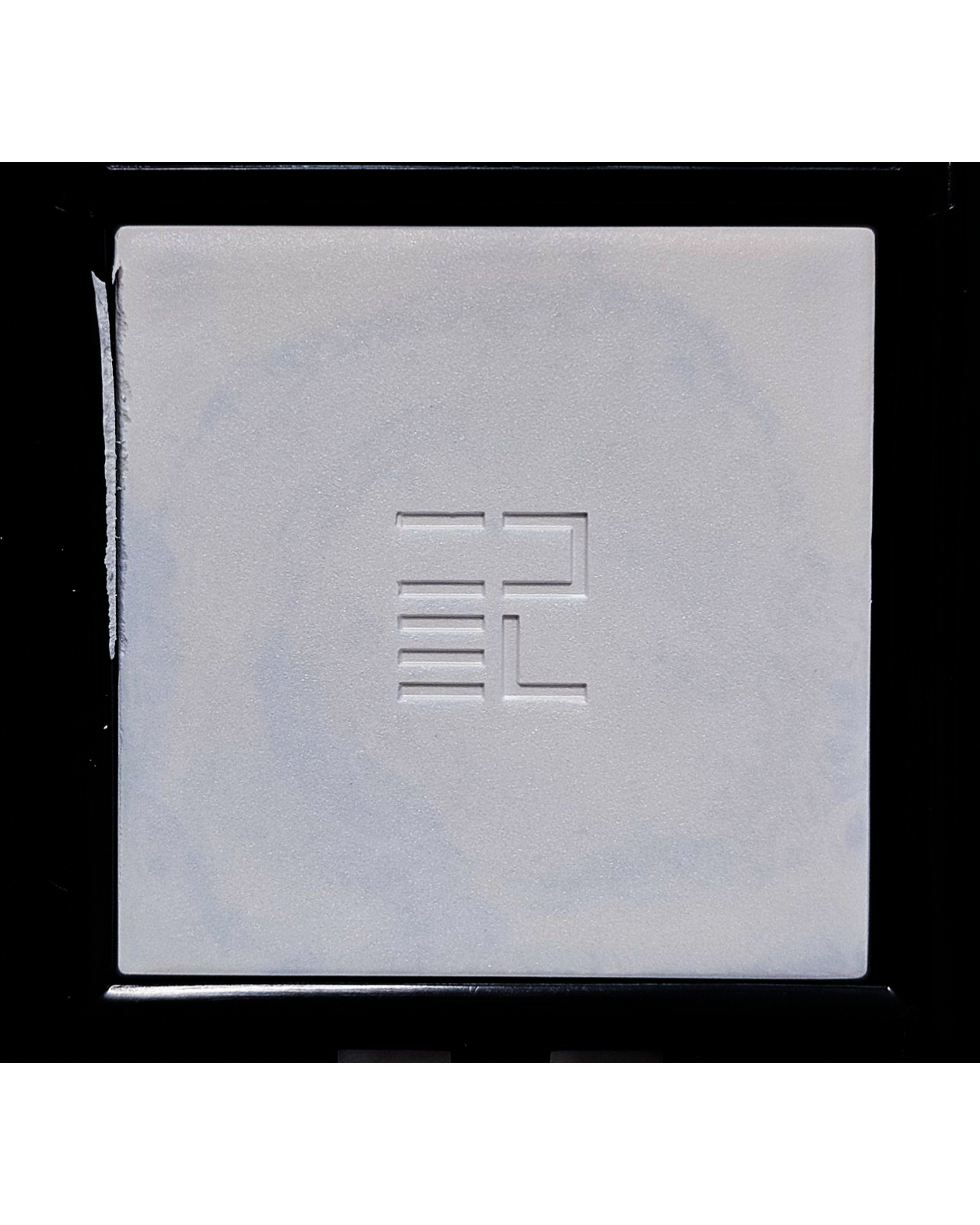 トランスルーシェント ブルーリング セッティング パウダー/PERFECT DIARY/プレストパウダーを使ったクチコミ（2枚目）