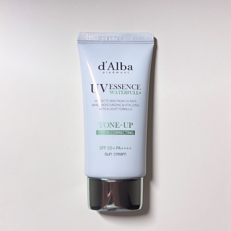 クリーンティーツリーリポソームトーンアップサンクリーム（グリーン）/ダルバ/日焼け止めクリームを使ったクチコミ（1枚目）