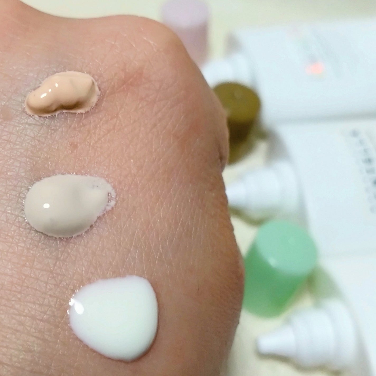 MINMIN on LIPS 「#PRSKIN1004日焼け止め、8種種比較!********..」(7枚目)