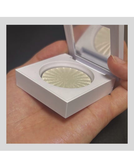 OFRA mini Highlighter/Ofra Cosmetics/パウダーハイライトを使ったクチコミ(2枚目)