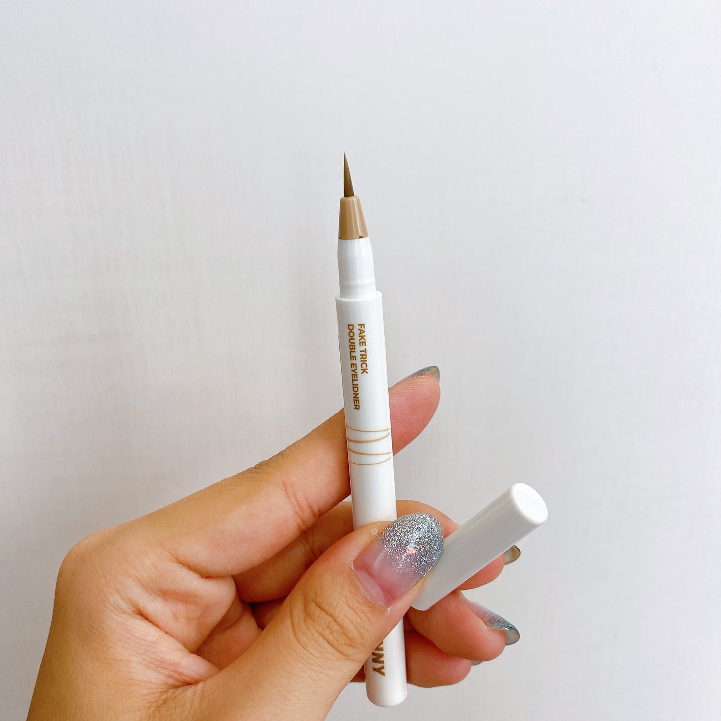 フェイクトリックダブルアイライナー/IM UNNY/リキッドアイシャドウを使ったクチコミ(1枚目)