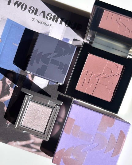 ストロビングフェイスキューブ/TWO SLASH FOUR/ハイライトを使ったクチコミ(1枚目)