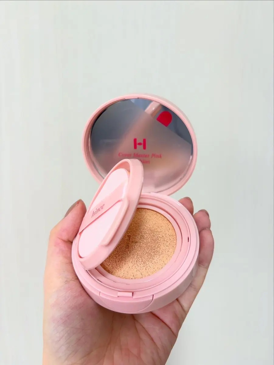 カバーマスターピンククッション/hince/クッションファンデーションを使ったクチコミ（3枚目）