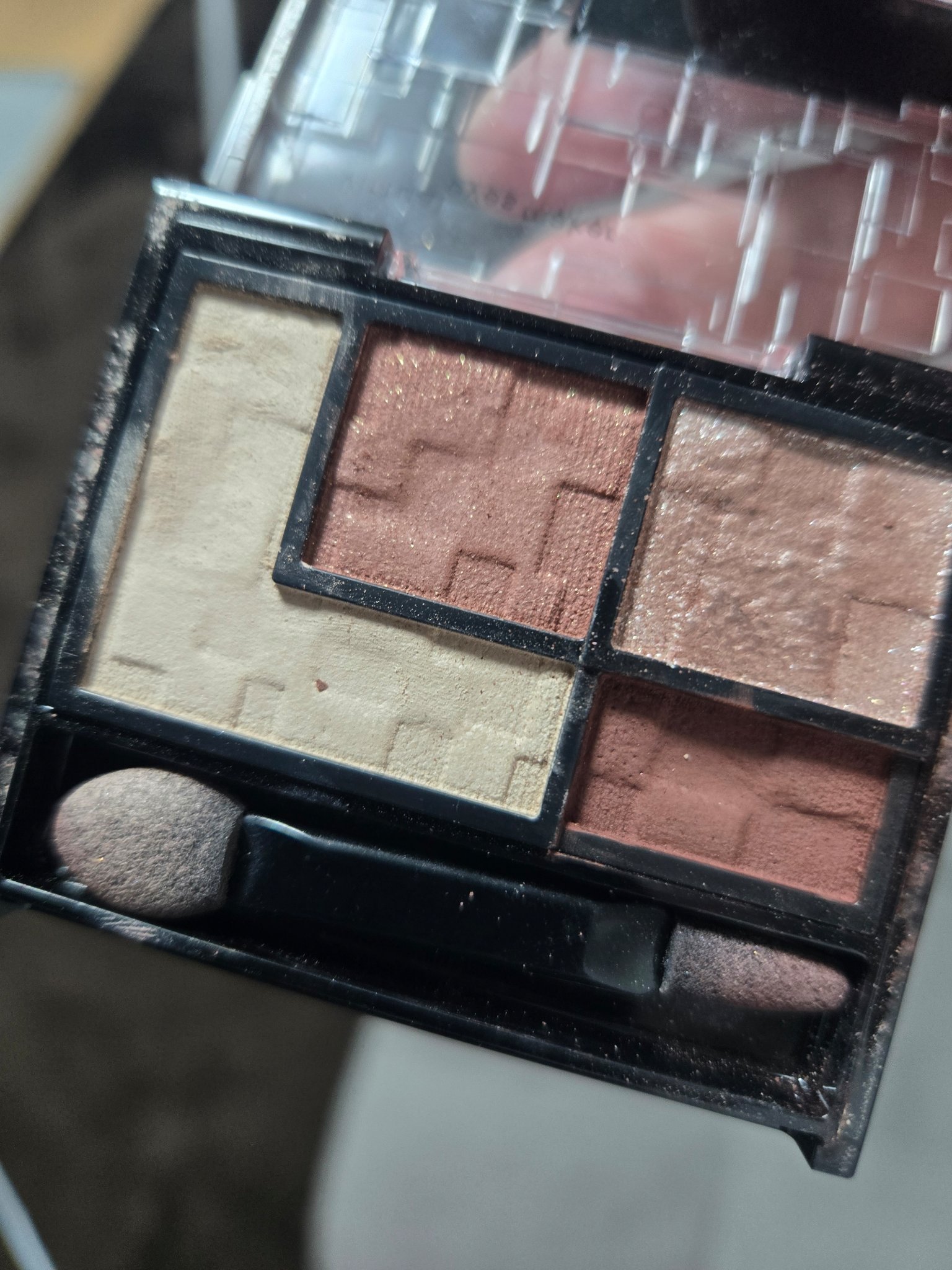 バーチャルアイズメイカー/KATE/アイシャドウパレットを使ったクチコミ（2枚目）