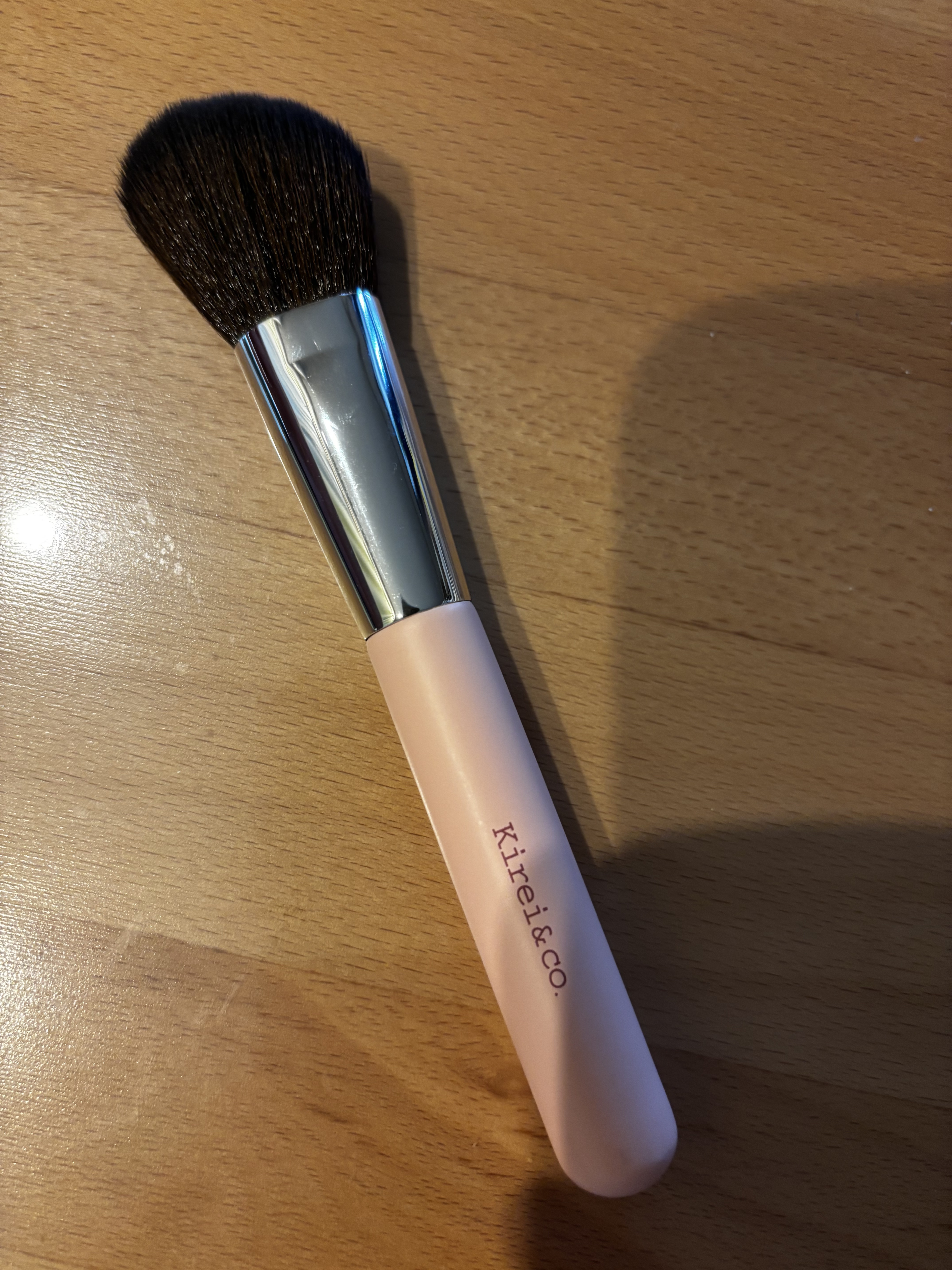 ハイライト・シェーディング用メイクブラシ/Kirei&co./メイクブラシを使ったクチコミ（3枚目）