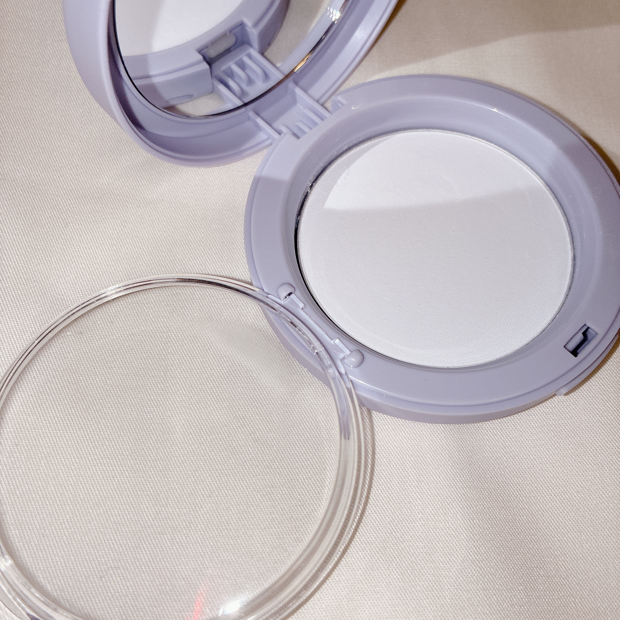 プロフォトフィニッシャー 03ペールパウダー/LUNA/プレストパウダーを使ったクチコミ（3枚目）