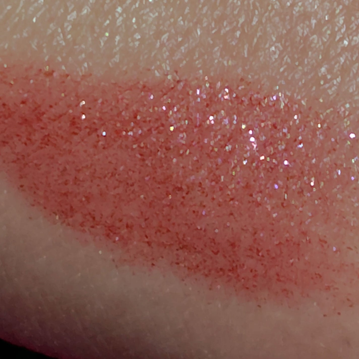 ルージュ ディオール フォーエヴァー リキッド シークイン(クリスマス コレクション 2024 限定品)/Dior/口紅・グロス・リップライナー・リップケアを使ったクチコミ(7枚目)