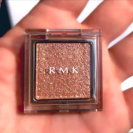 RMK インフィニシェイド シングル アイシャドウ/RMK/単色アイシャドウを使ったクチコミ(1枚目)