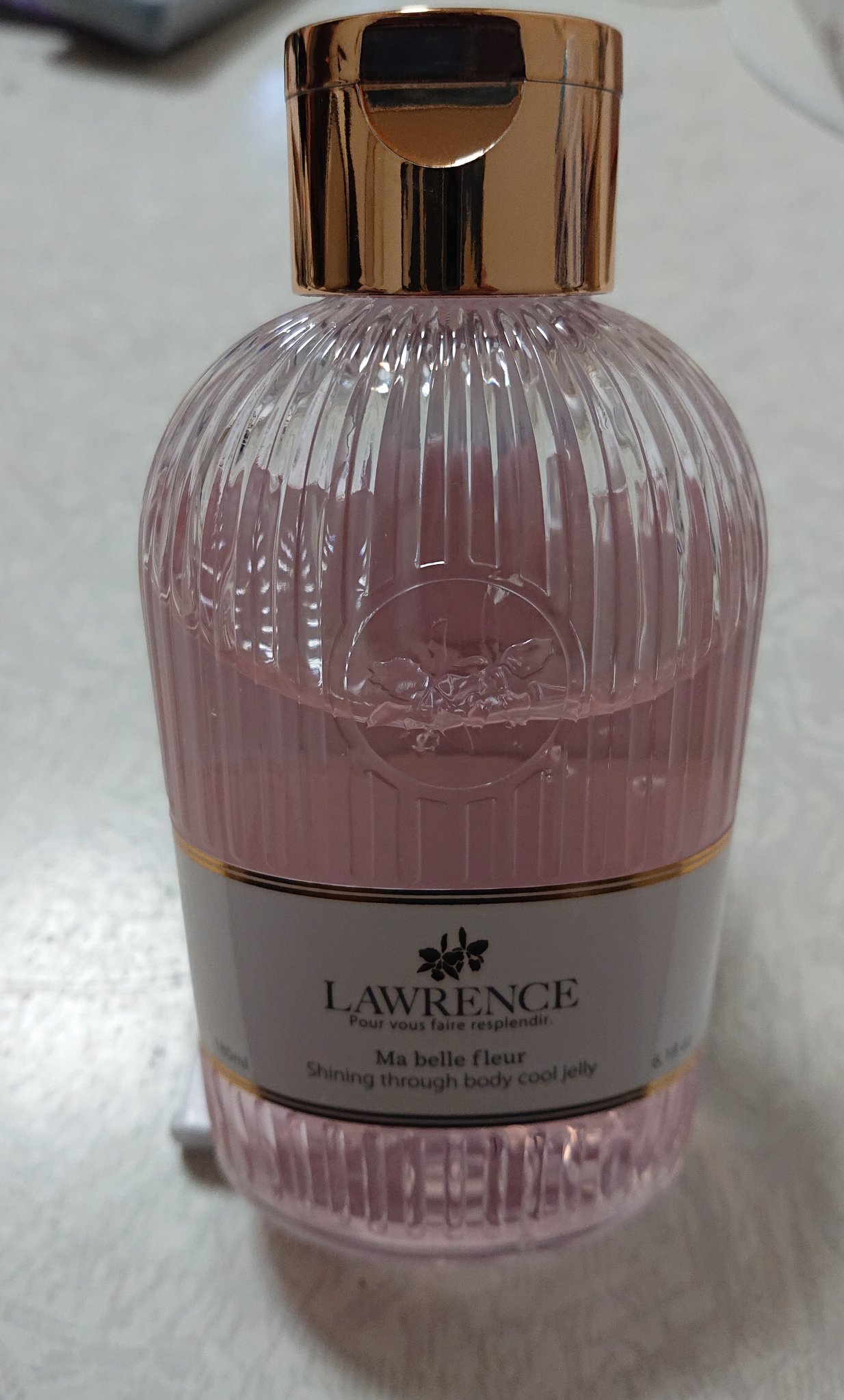 シャイニングスルー ボディクールジェル マベルフルール/ロウレンス /ボディクリームを使ったクチコミ（1枚目）