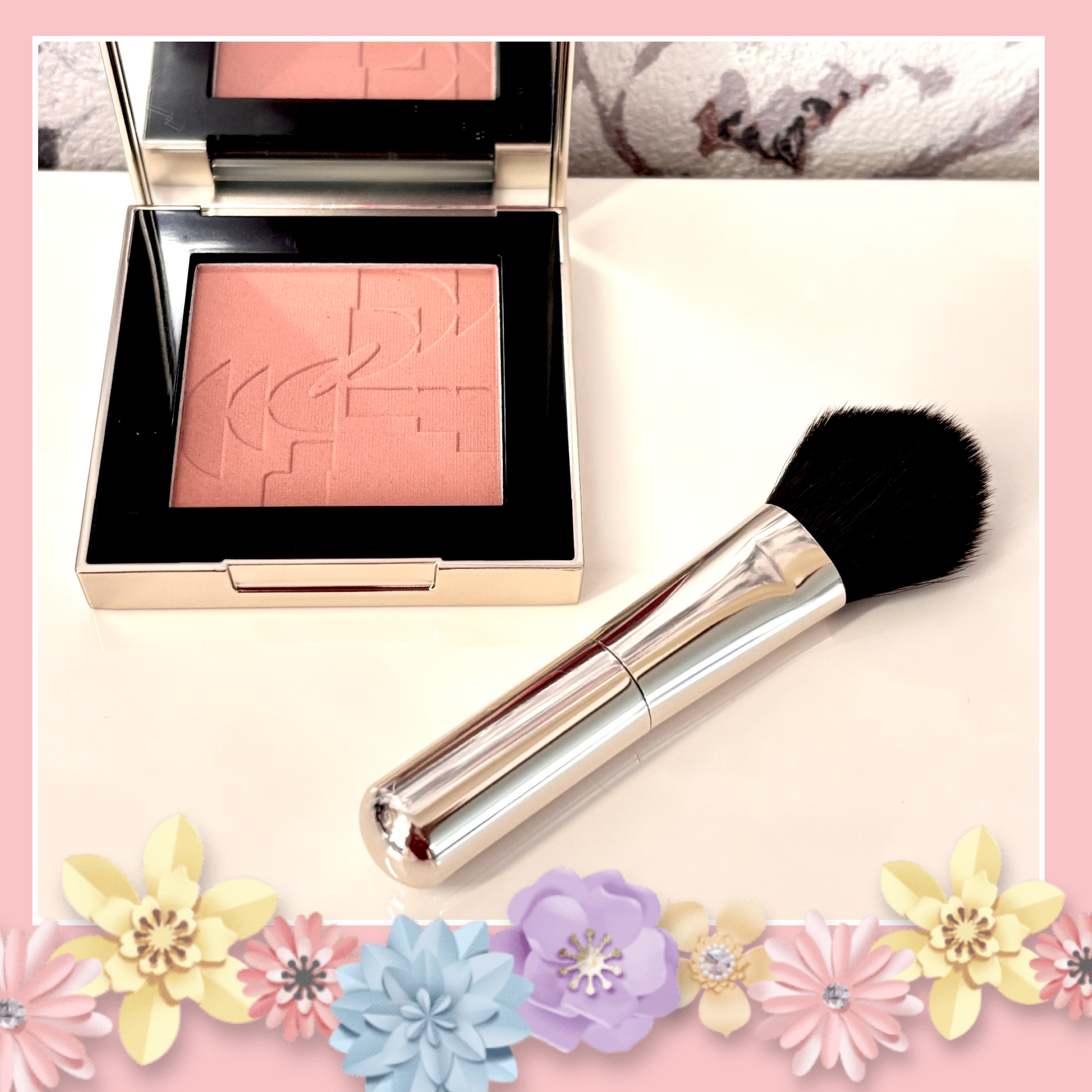 ストロビングフェイスキューブ/TWO SLASH FOUR/ハイライトを使ったクチコミ（1枚目）