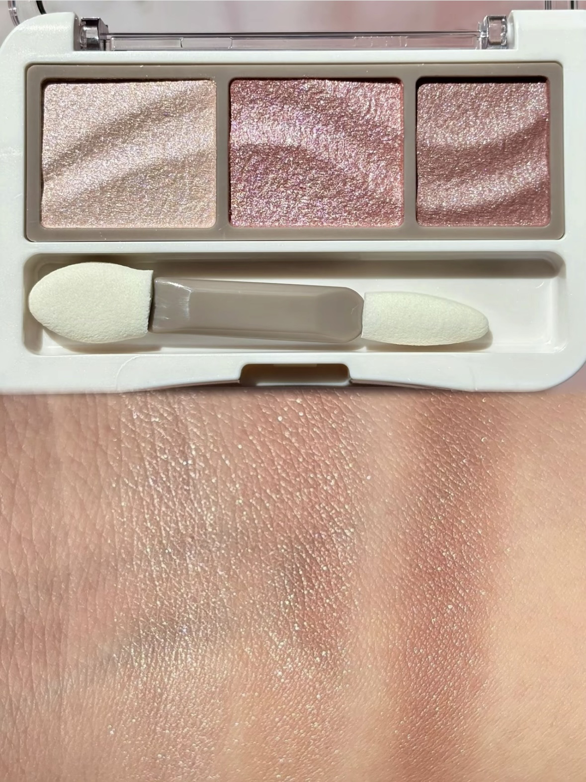 ライティングアップアイシャドウ/CEZANNE/アイシャドウを使ったクチコミ（3枚目）