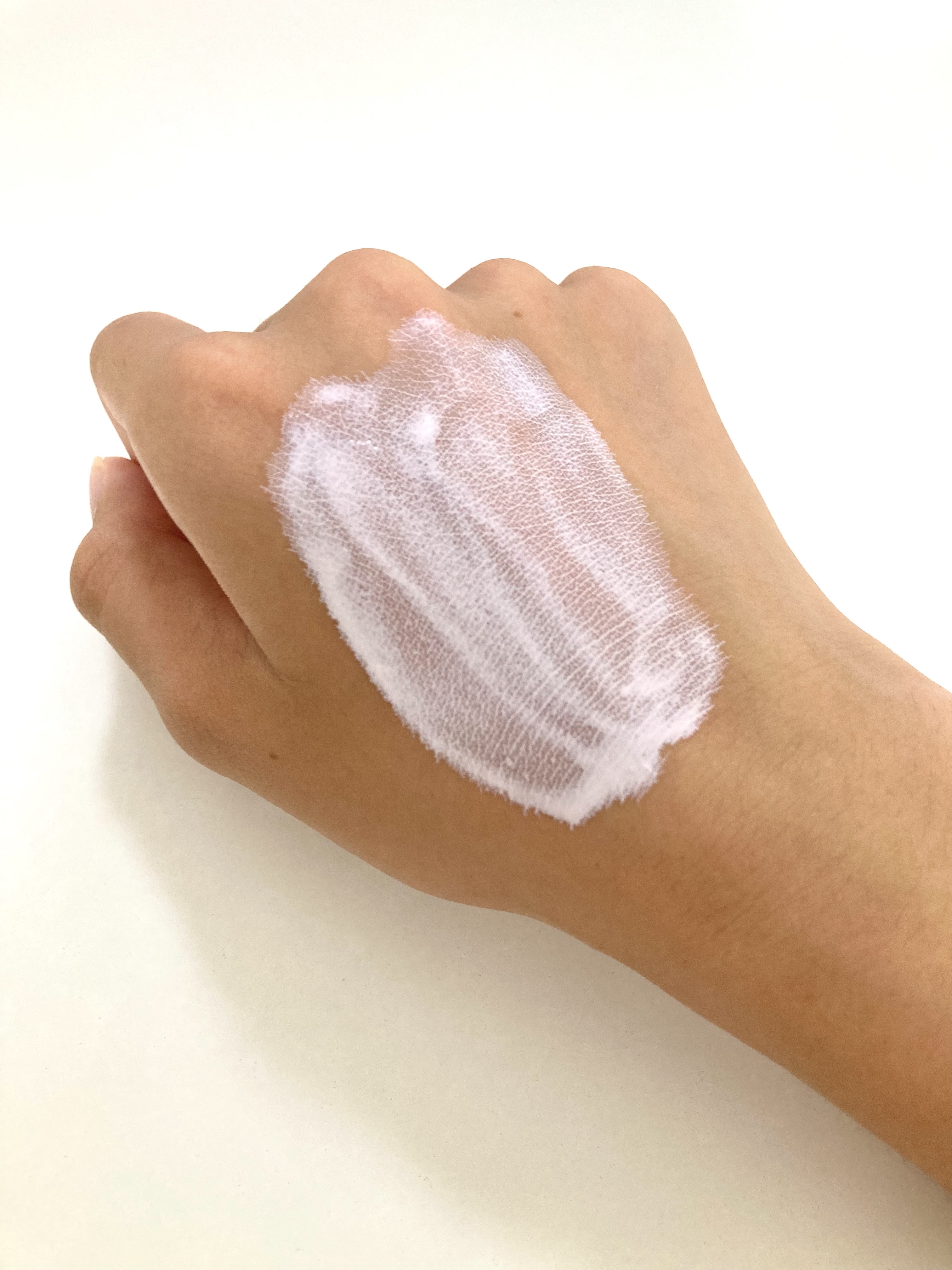 皮脂テカリ防止下地/CEZANNE/化粧下地を使ったクチコミ（3枚目）