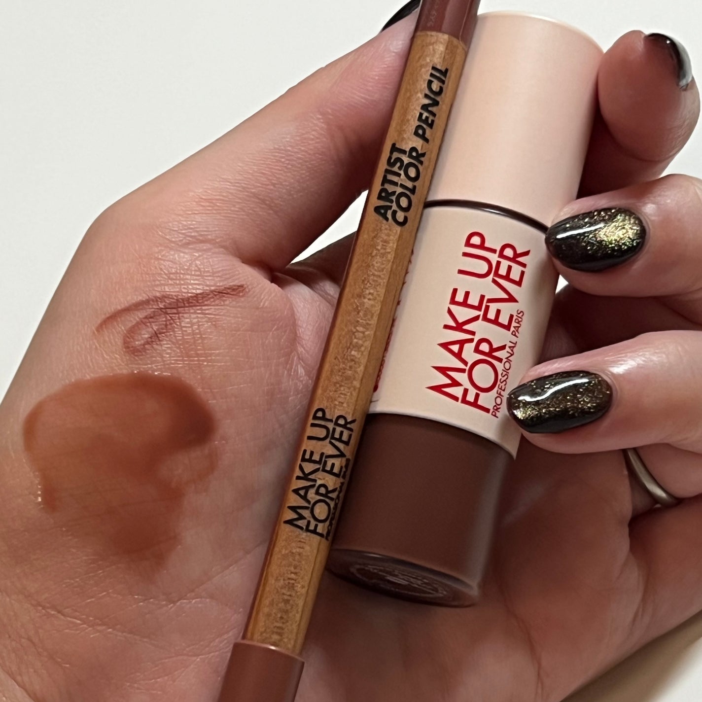 アーティストカラーペンシル/MAKE UP FOR EVER/アイブロウペンシルを使ったクチコミ(1枚目)