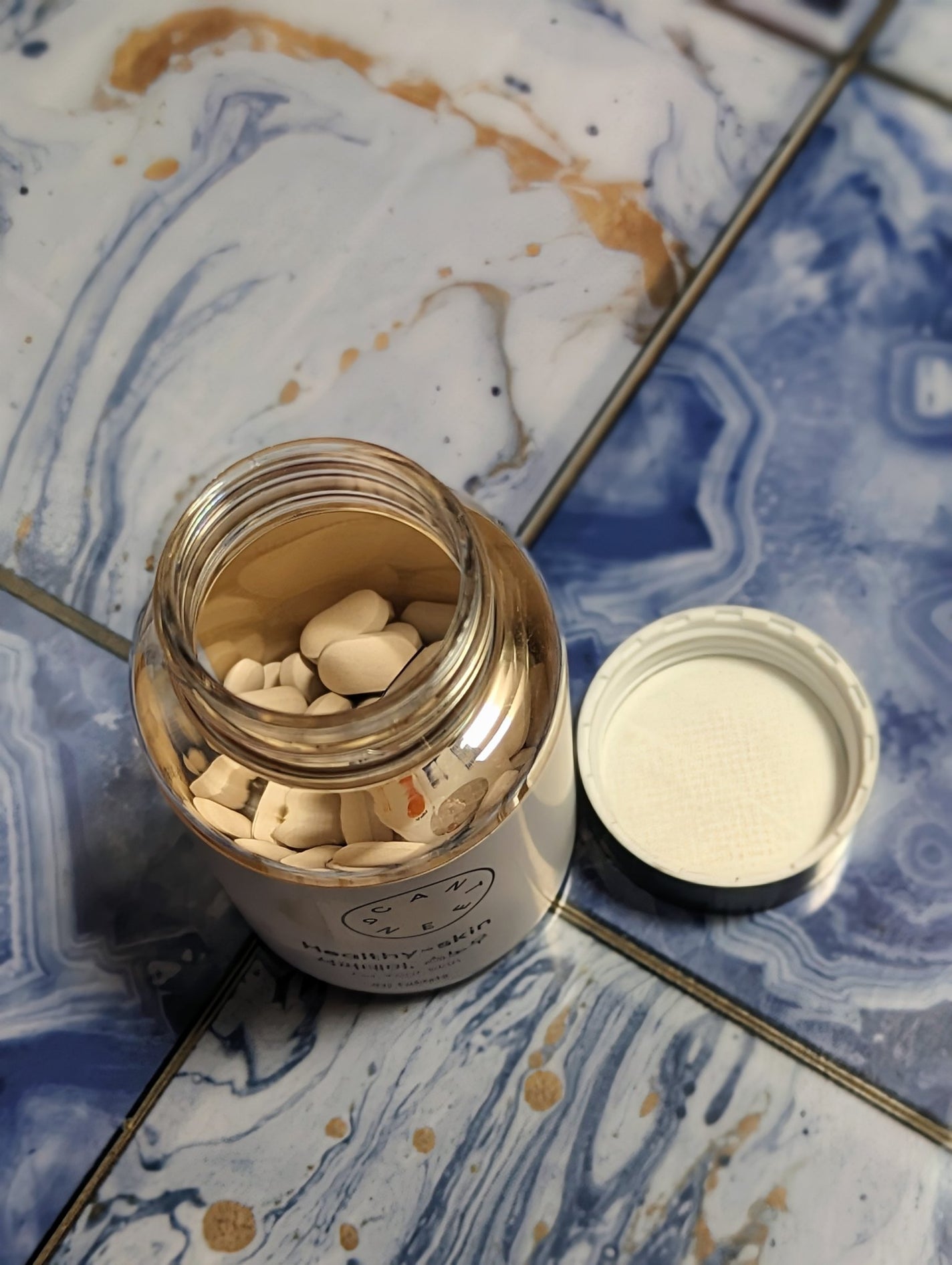 サファーデイ スノー/canteen9/美容サプリメントを使ったクチコミ(2枚目)