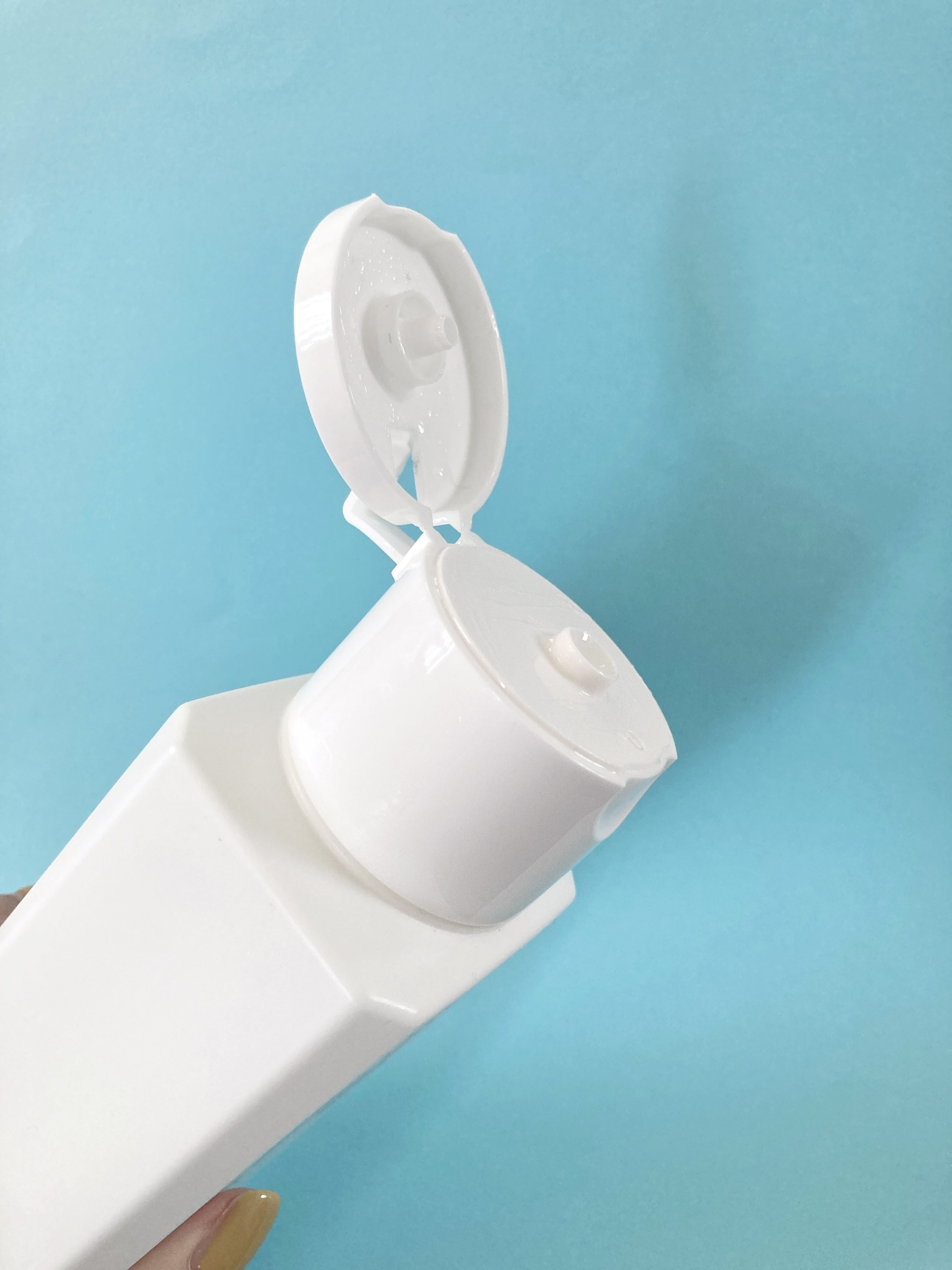 乾燥さん　薬用しっとり化粧液【医薬部外品】/乾燥さん/オールインワン化粧品を使ったクチコミ（2枚目）