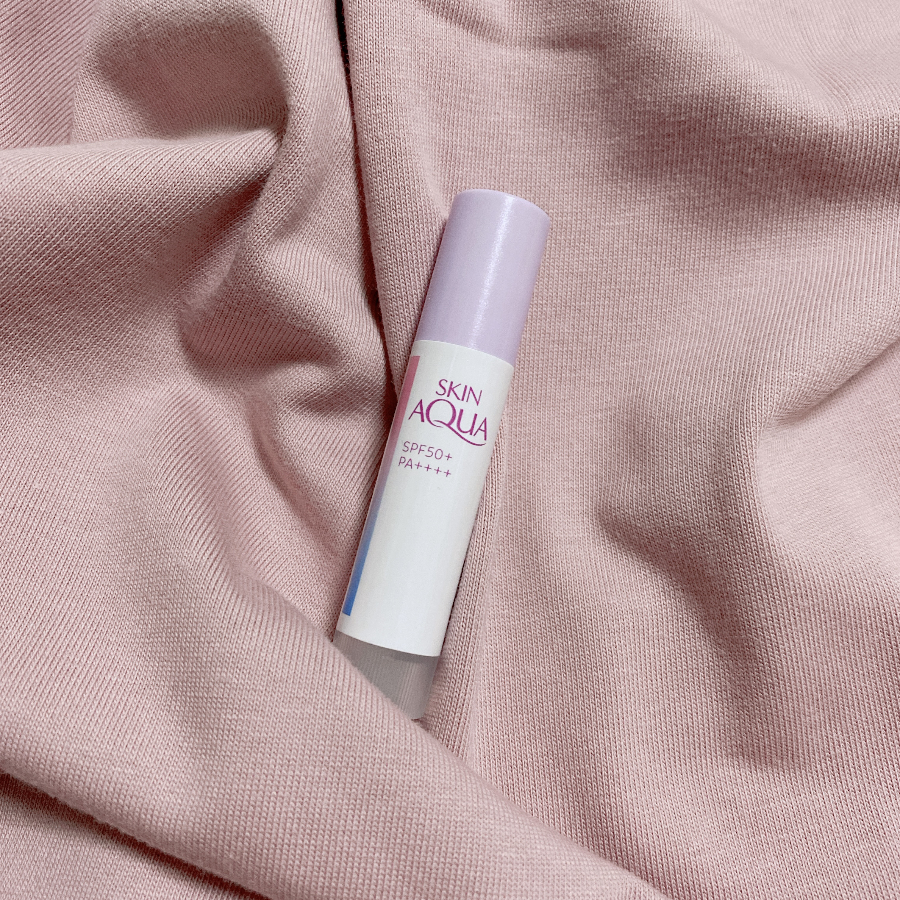 スキンアクア トーンアップUVスティック ラベンダー/スキンアクア/日焼け止めスティックを使ったクチコミ（1枚目）