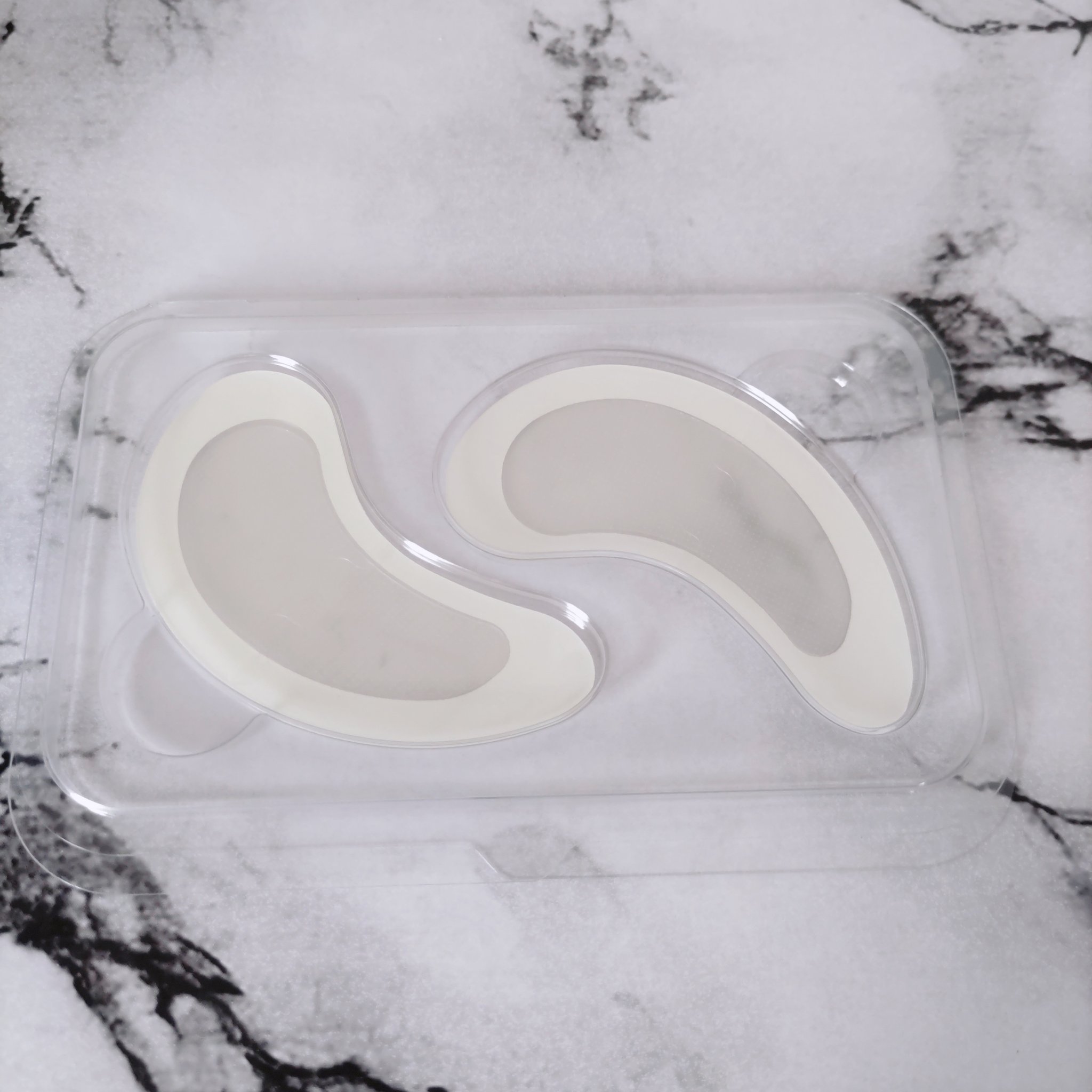 アイバックリフト1100シャットリードルパッチ/CHARDE/シートマスク・パックを使ったクチコミ（3枚目）