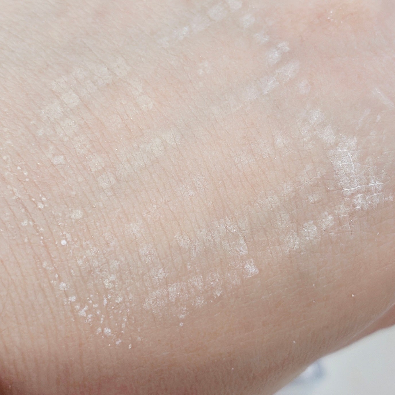 プリズム・リーブル/GIVENCHY/ルースパウダーを使ったクチコミ(4枚目)