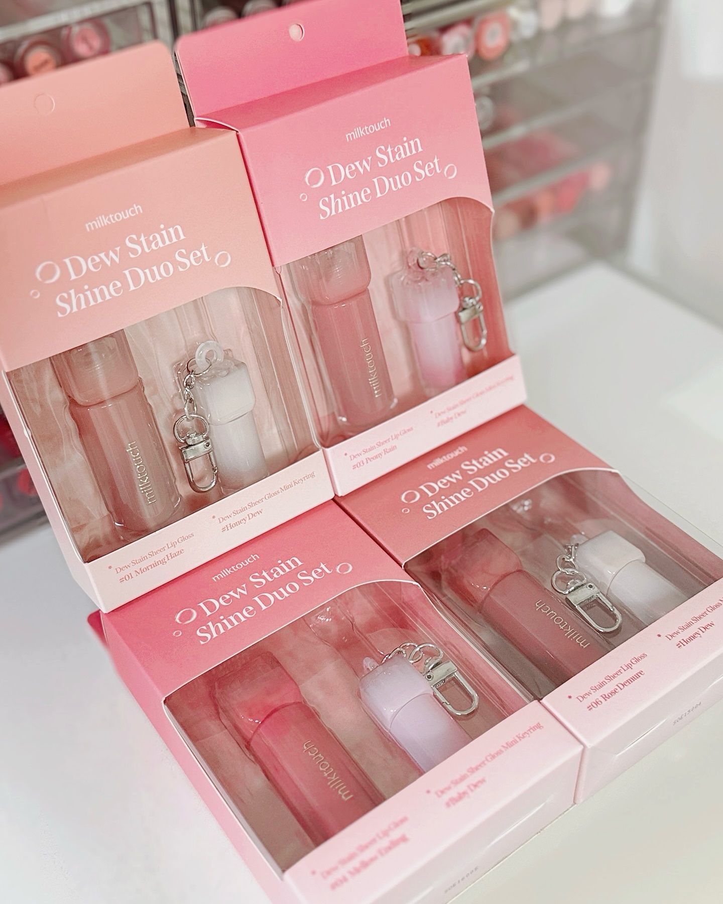 デューステインシアーリップグロス/Milk Touch/リップグロスを使ったクチコミ（1枚目）