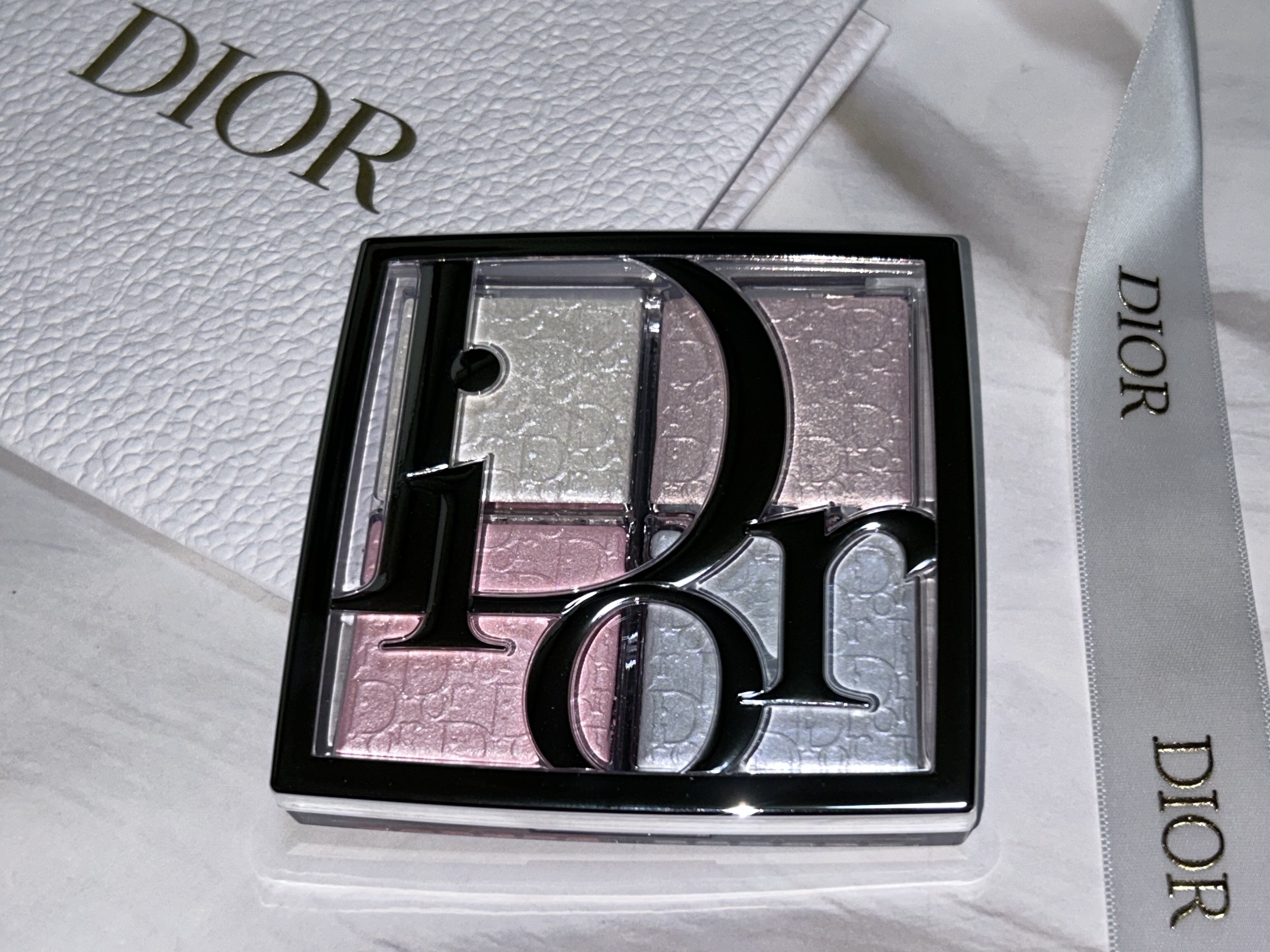 バックステージ グロウ マキシマイザー パレット/Dior/ハイライトを使ったクチコミ（1枚目）