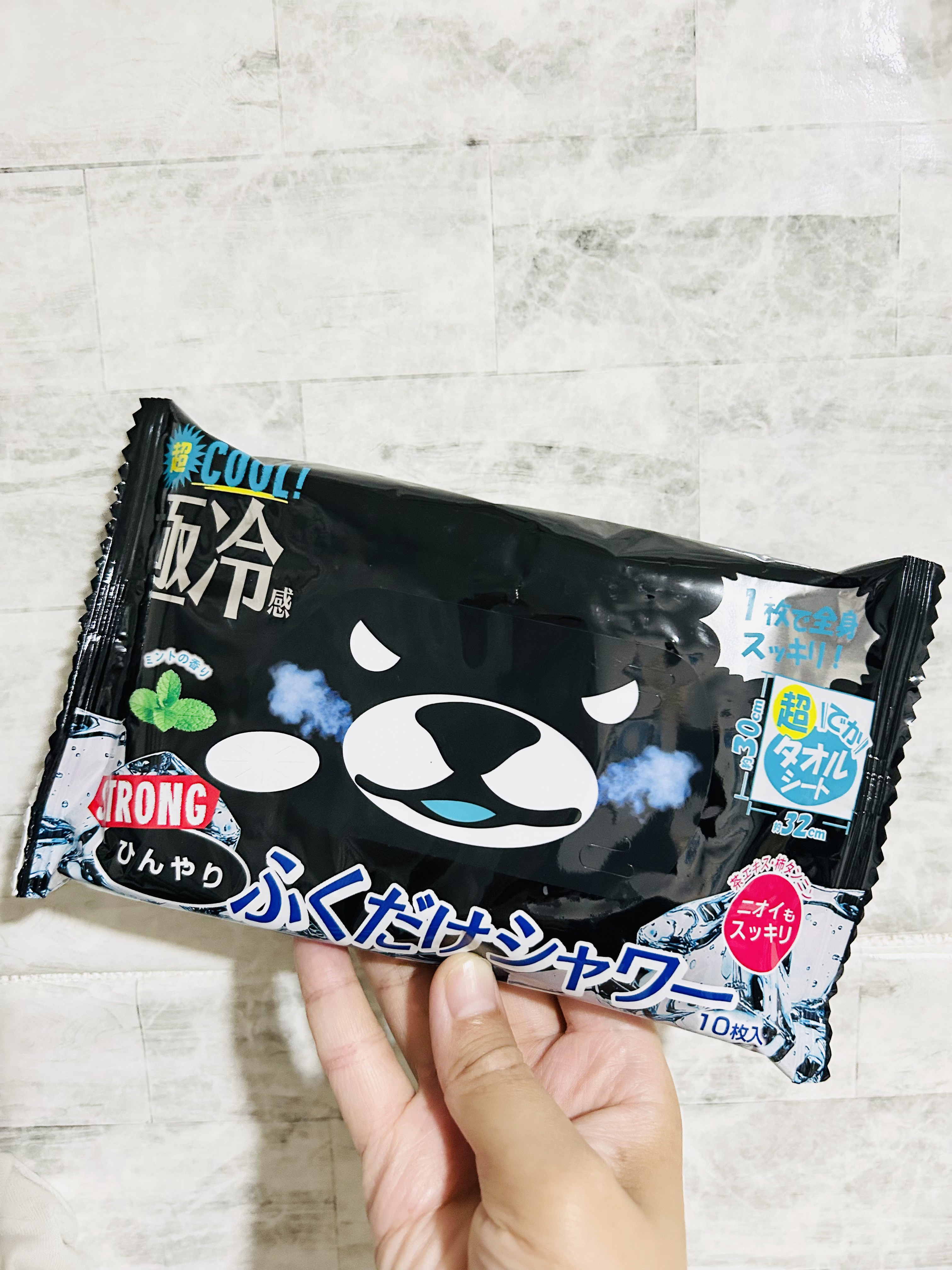 ひんやりふくだけシャワー ストロングミント/ときわ商会/ボディシートを使ったクチコミ（3枚目）