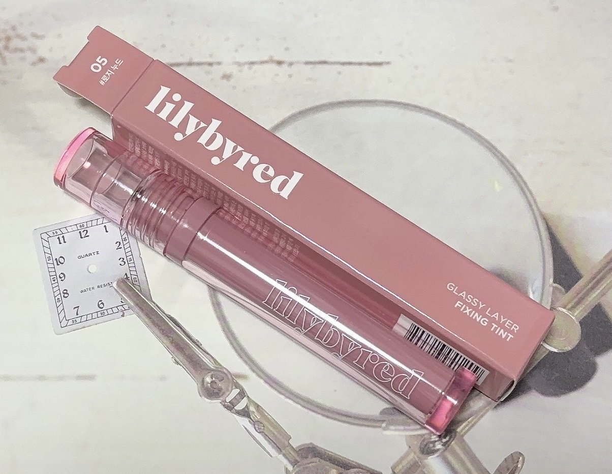 Glassy Layer Fixing Tint/lilybyred/口紅を使ったクチコミ（2枚目）