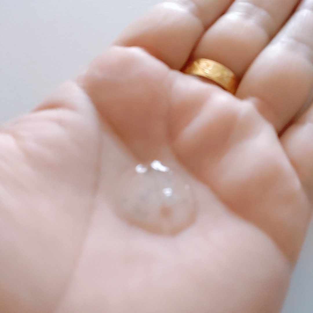 ヒアルキューブ フラッディングセラム/DPPR/美容液を使ったクチコミ（3枚目）