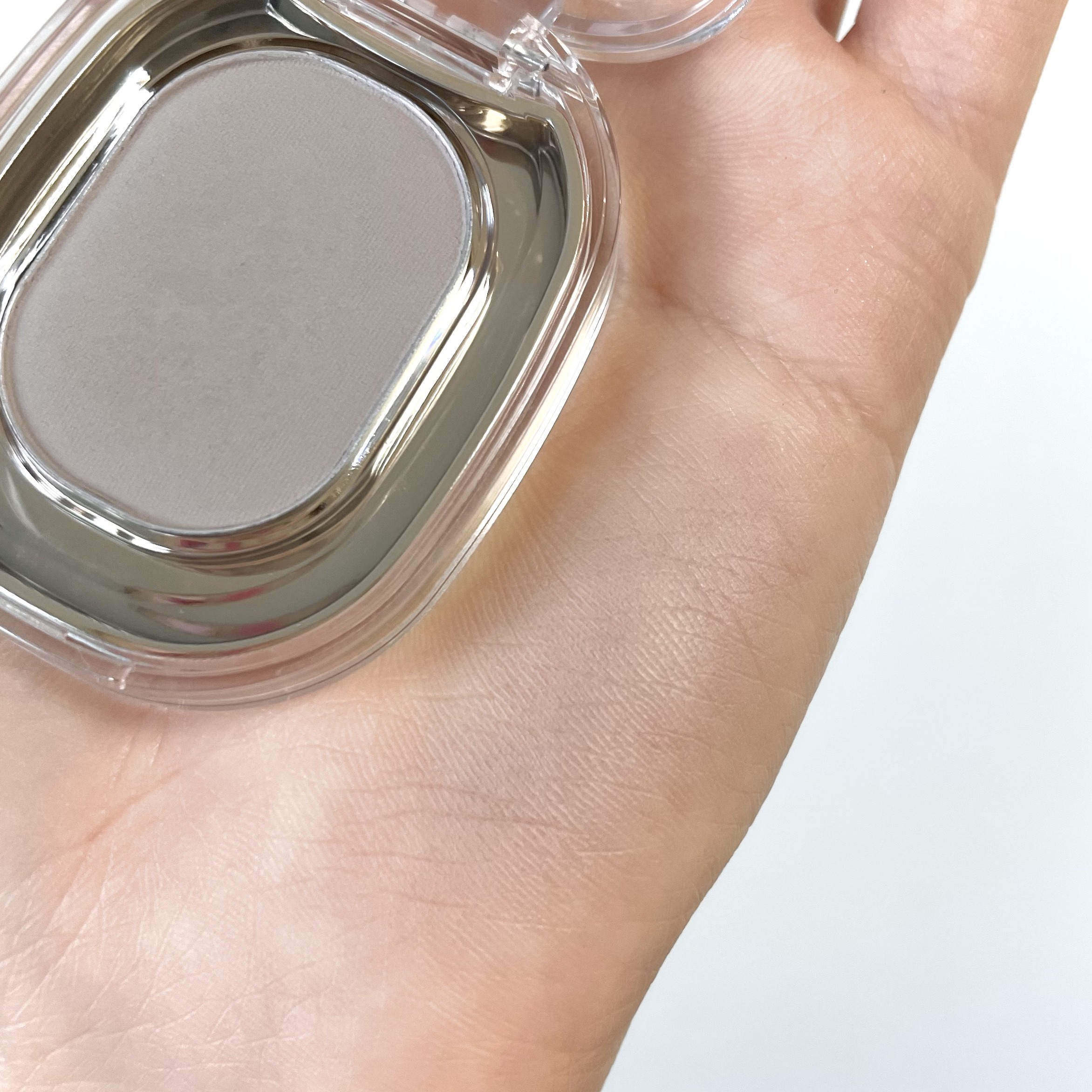 STEP BASIC EYESHADOW/Ameli/単色アイシャドウを使ったクチコミ（2枚目）