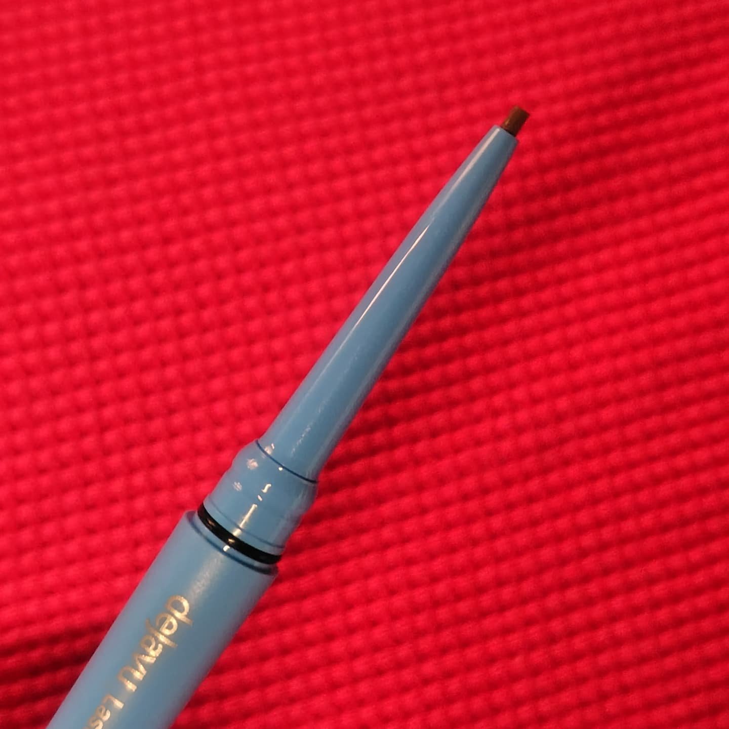 「密着アイライナー」極細クリームペンシル/デジャヴュ/ペンシルアイライナーを使ったクチコミ（2枚目）