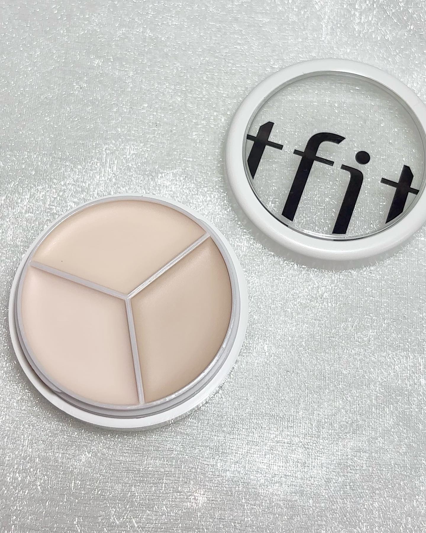 カバーアッププロコンシーラー/TFIT/パレットコンシーラーを使ったクチコミ（2枚目）