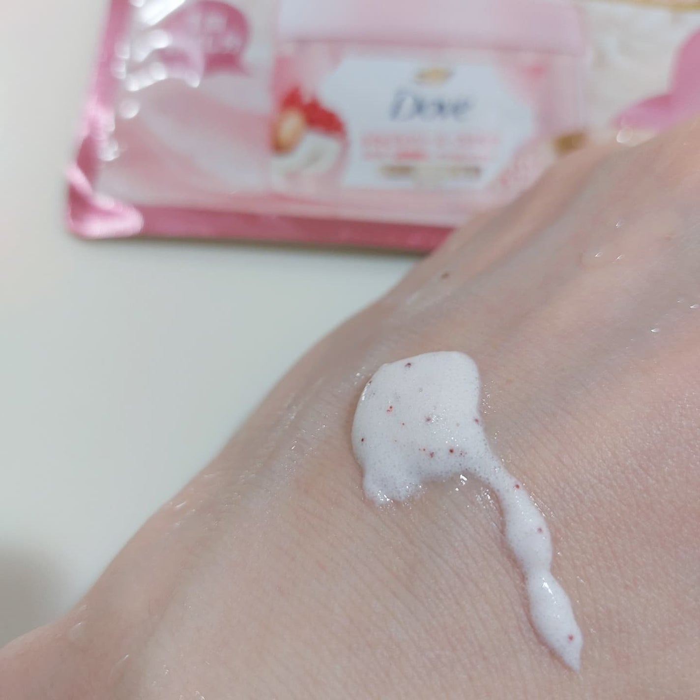 暁子 on LIPS 「甘ったるい香りが好きな方におすすめ。リニューアルしたダヴの生ク..」(4枚目)