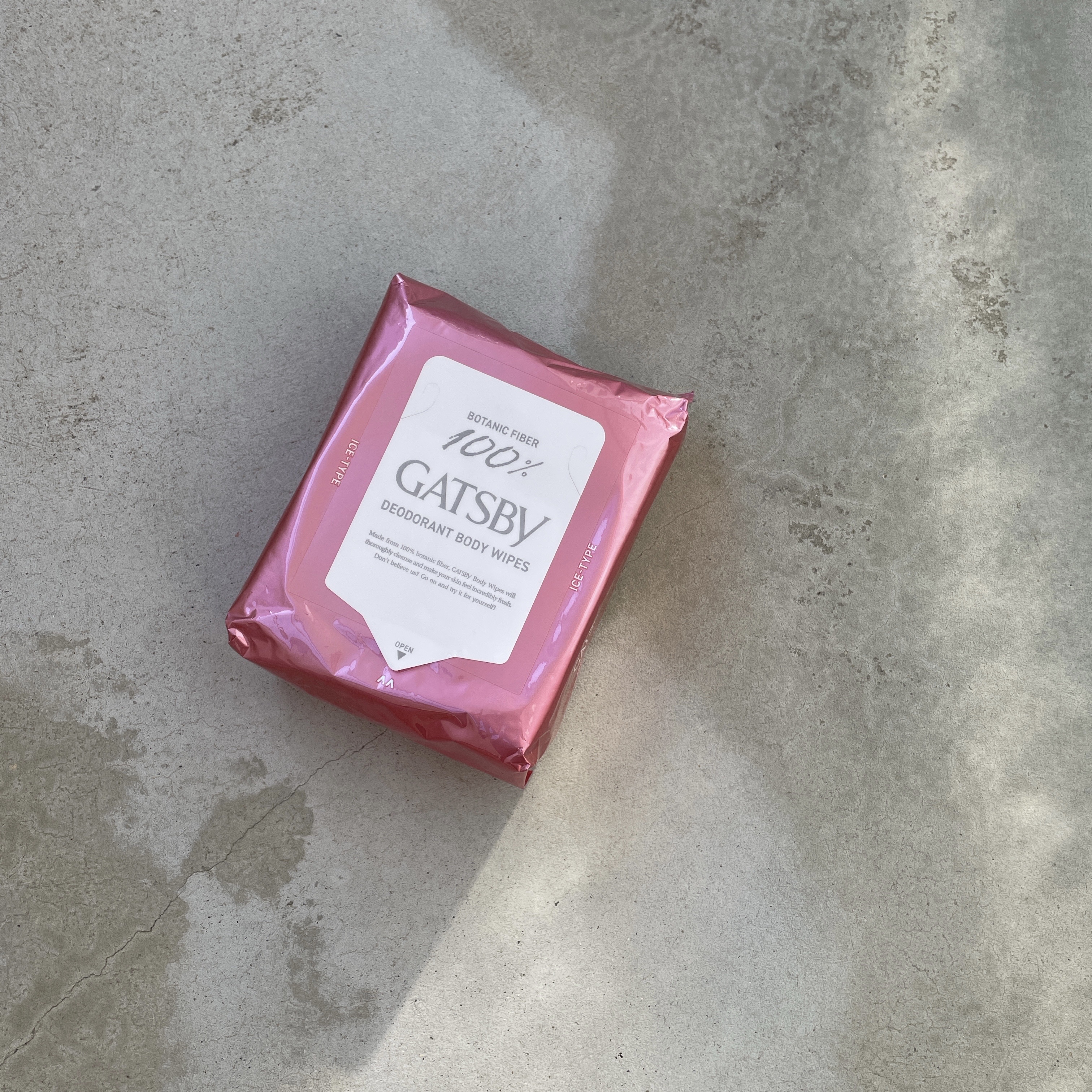 ギャツビー▸▸アイスデオドラント ボディペーパー フリーズピーチ 30枚入

毎年大変お世話になっております🏖
これないと夏は越せんよね

夏といえばギャツビーといっても過言では無い

色んな香りあるしオシャレな香りが多い印象

ドラック