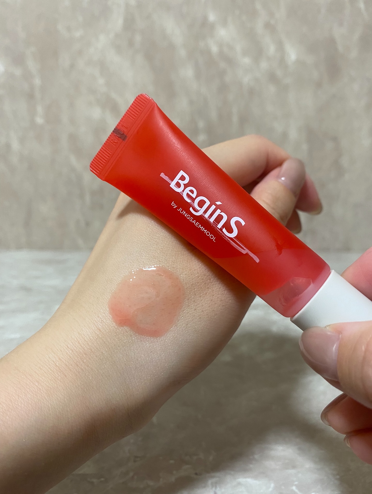 Lip Care Oil Clear/BeginS by JUNGSAEMMOOL/リップケアを使ったクチコミ（2枚目）