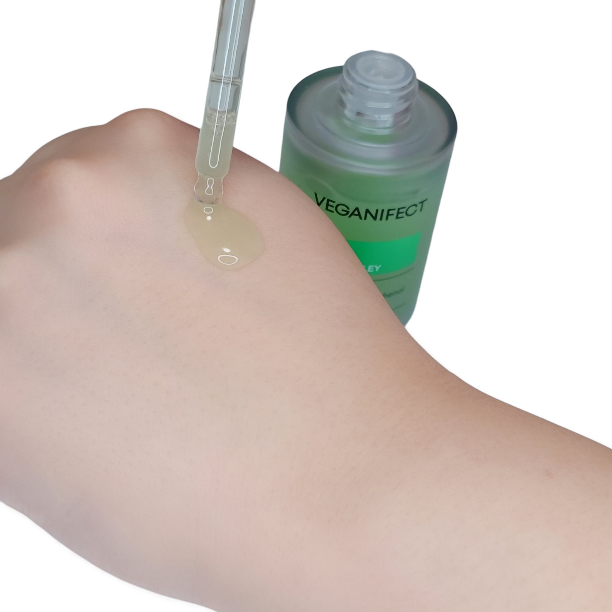 青麦ジンクセラム/Veganifect/美容液を使ったクチコミ（3枚目）