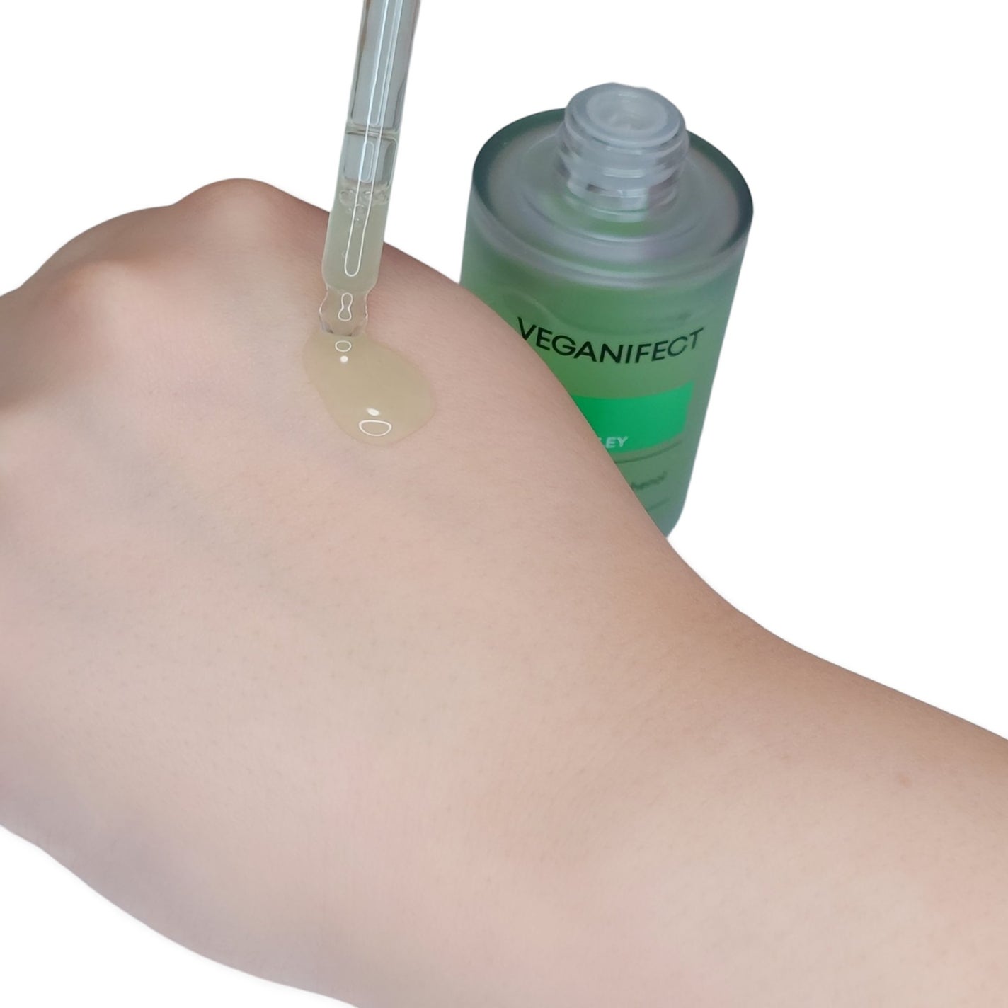 青麦ジンクセラム/Veganifect/美容液を使ったクチコミ(3枚目)