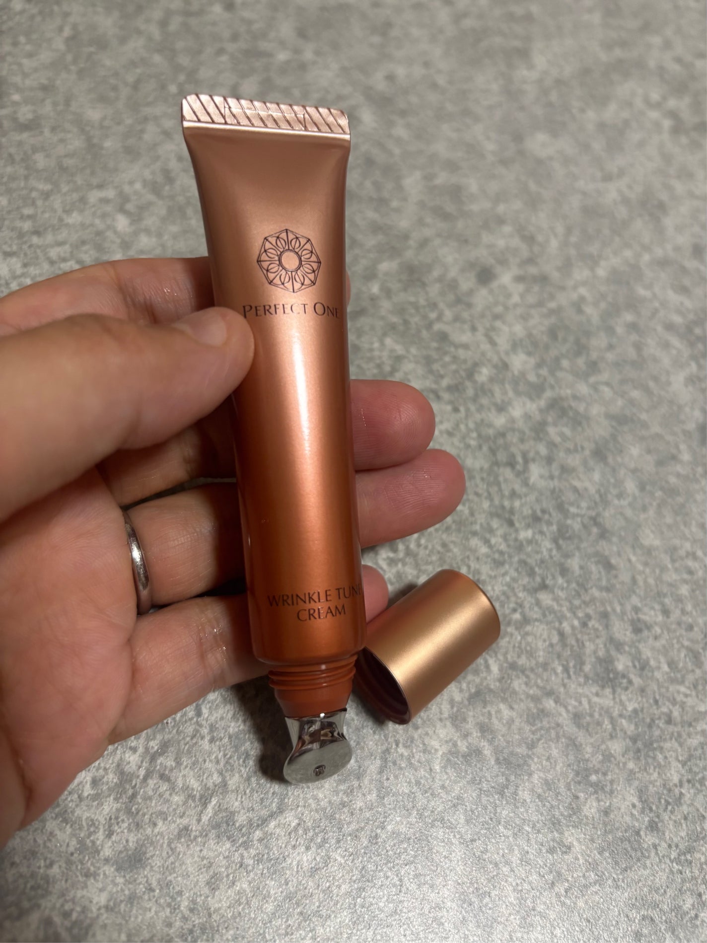 パーフェクトワン 薬用SPリンクルチューンクリーム/パーフェクトワン/フェイスクリームを使ったクチコミ(1枚目)