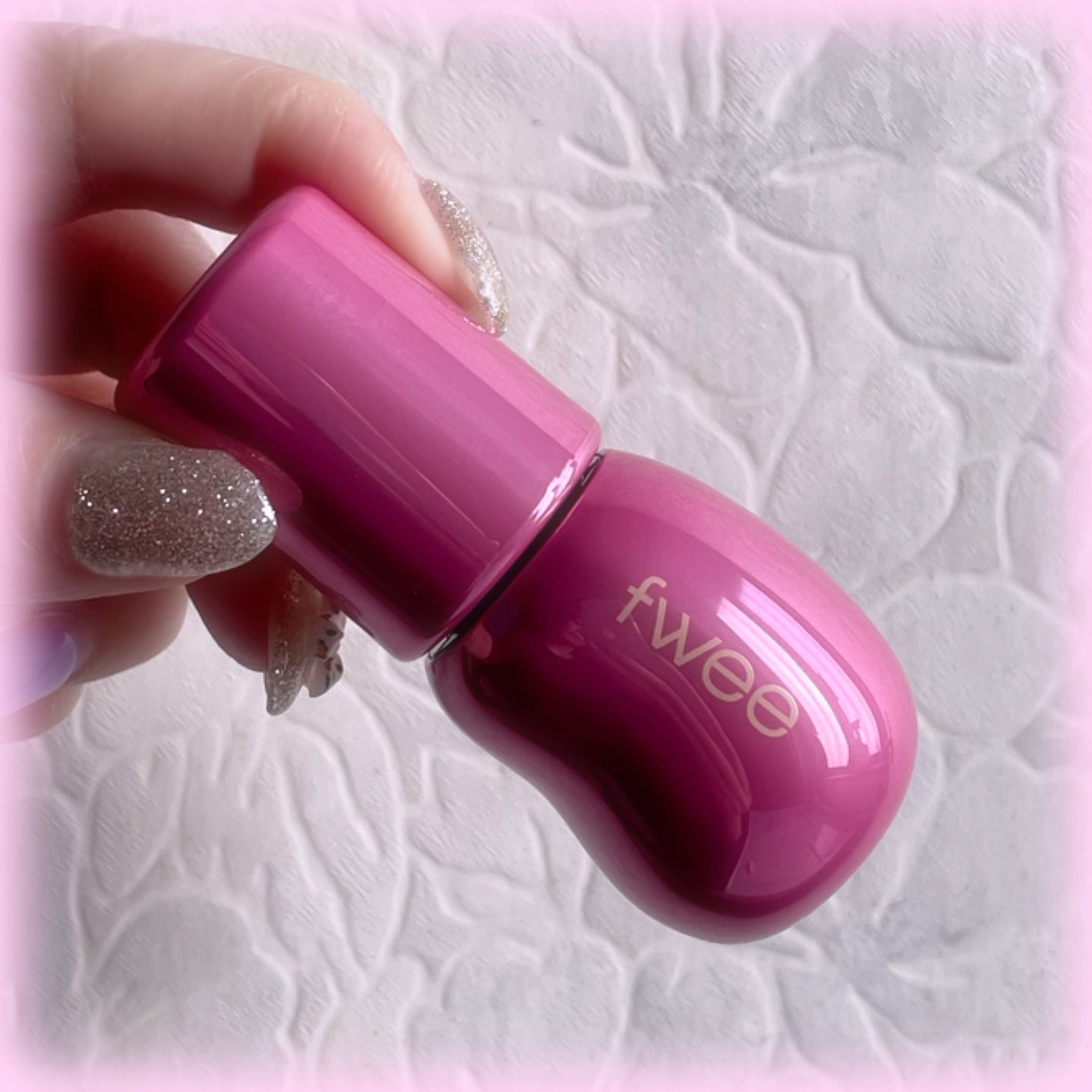 フィー 3Dボリューミンググロス/fwee/リップグロスを使ったクチコミ(4枚目)