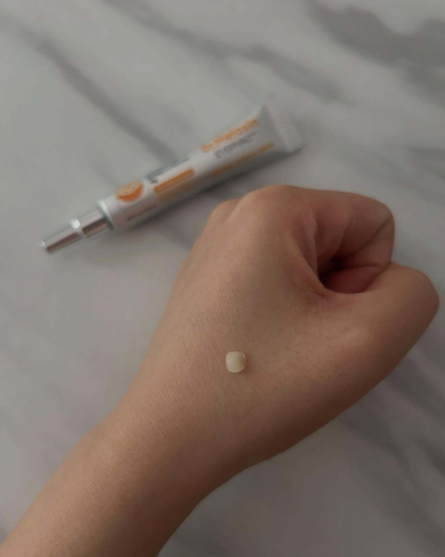 レチノールアイファルトアイバッククリーム/Dr.Melaxin/アイケア・アイクリームを使ったクチコミ（3枚目）