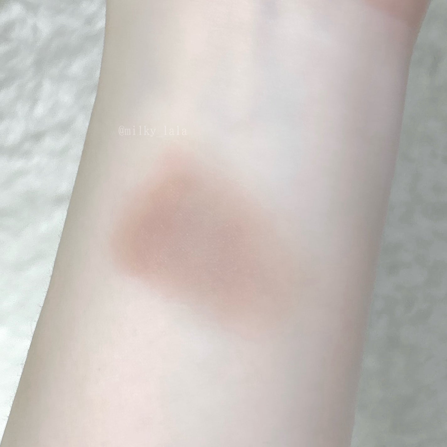 スライドインシングル/rom&nd/単色アイシャドウを使ったクチコミ(4枚目)