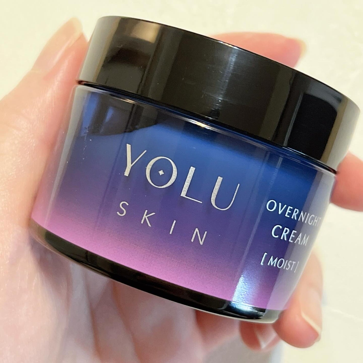 ヨル スキン オーバーナイトセラム モイスト/YOLU/美容液を使ったクチコミ(4枚目)