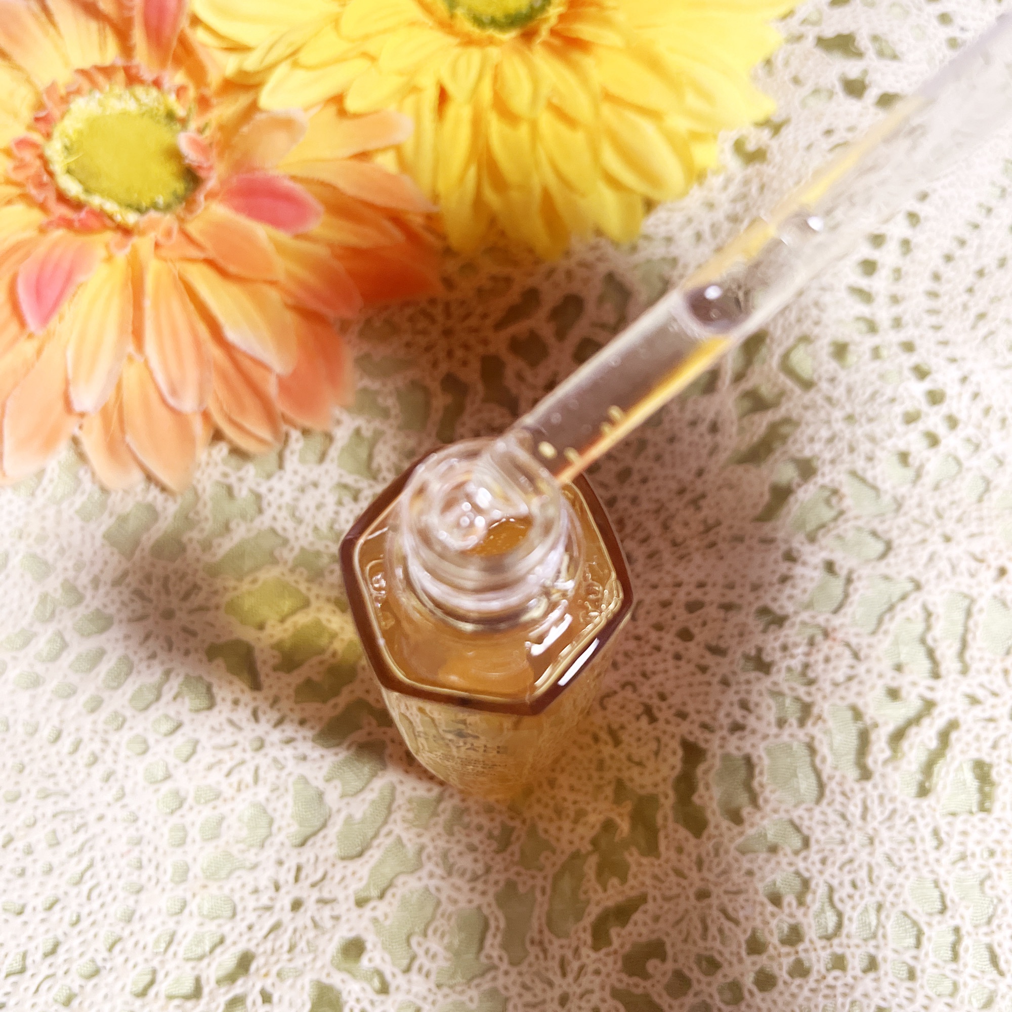 アベイユ ロイヤル ウォータリー オイル セロム/GUERLAIN/美容液を使ったクチコミ（2枚目）