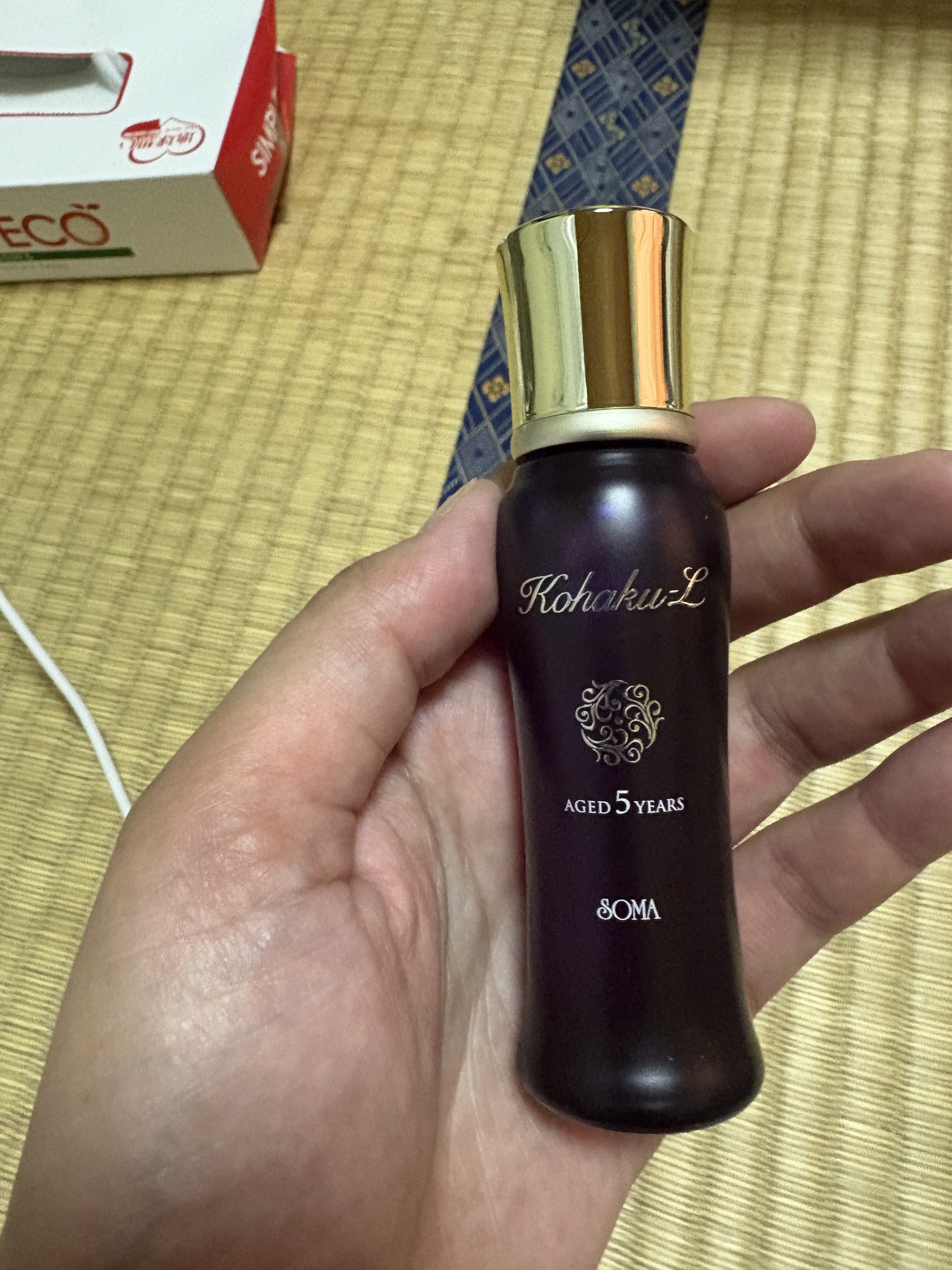 ソーマ化粧品 琥珀Lのクチコミ「秋口に向けてソーマ化粧品
琥珀L
5年もののソーマ原液使用

花奏より重めのテクスチャー
秋口.....」（1枚目）