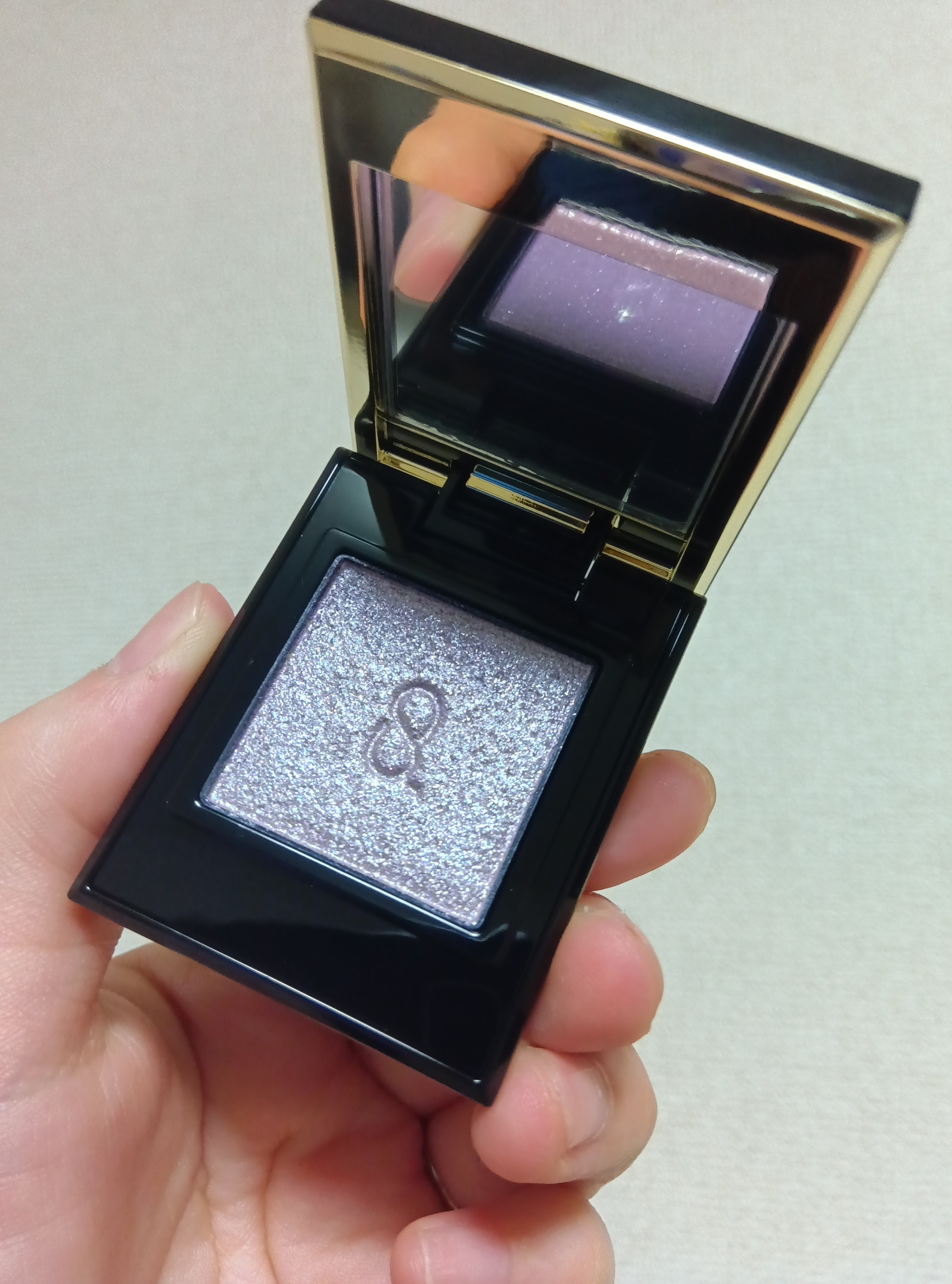 モノ ルック アイズ/SUQQU/単色アイシャドウを使ったクチコミ（1枚目）