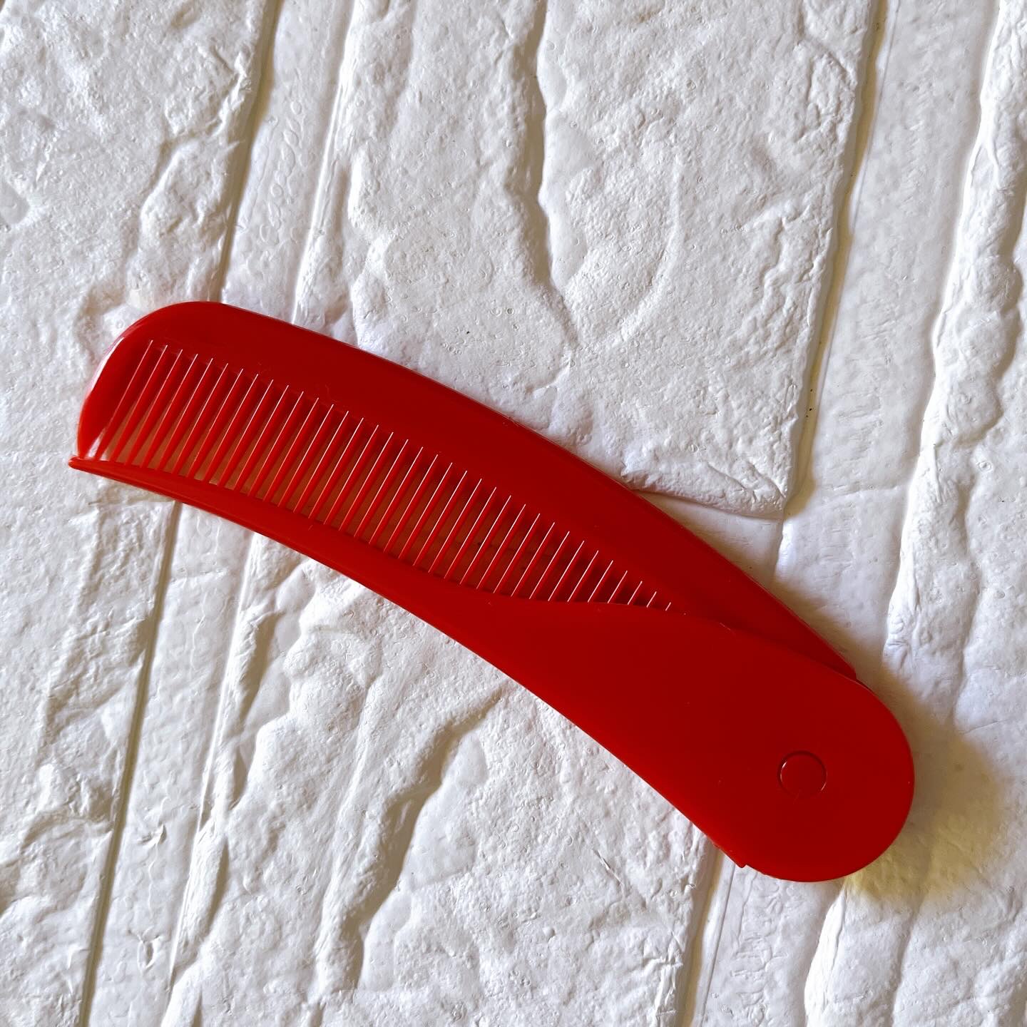 椿 折込コーム/DAISO/ヘアコームを使ったクチコミ（2枚目）