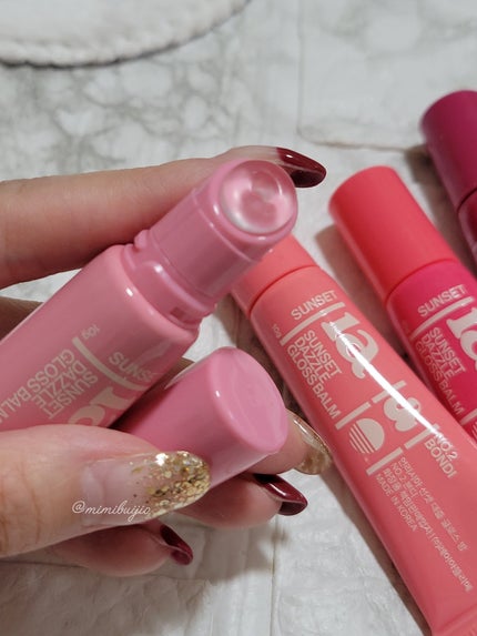 サンセットダズルグロスバーム/unleashia/リップグロスを使ったクチコミ(2枚目)
