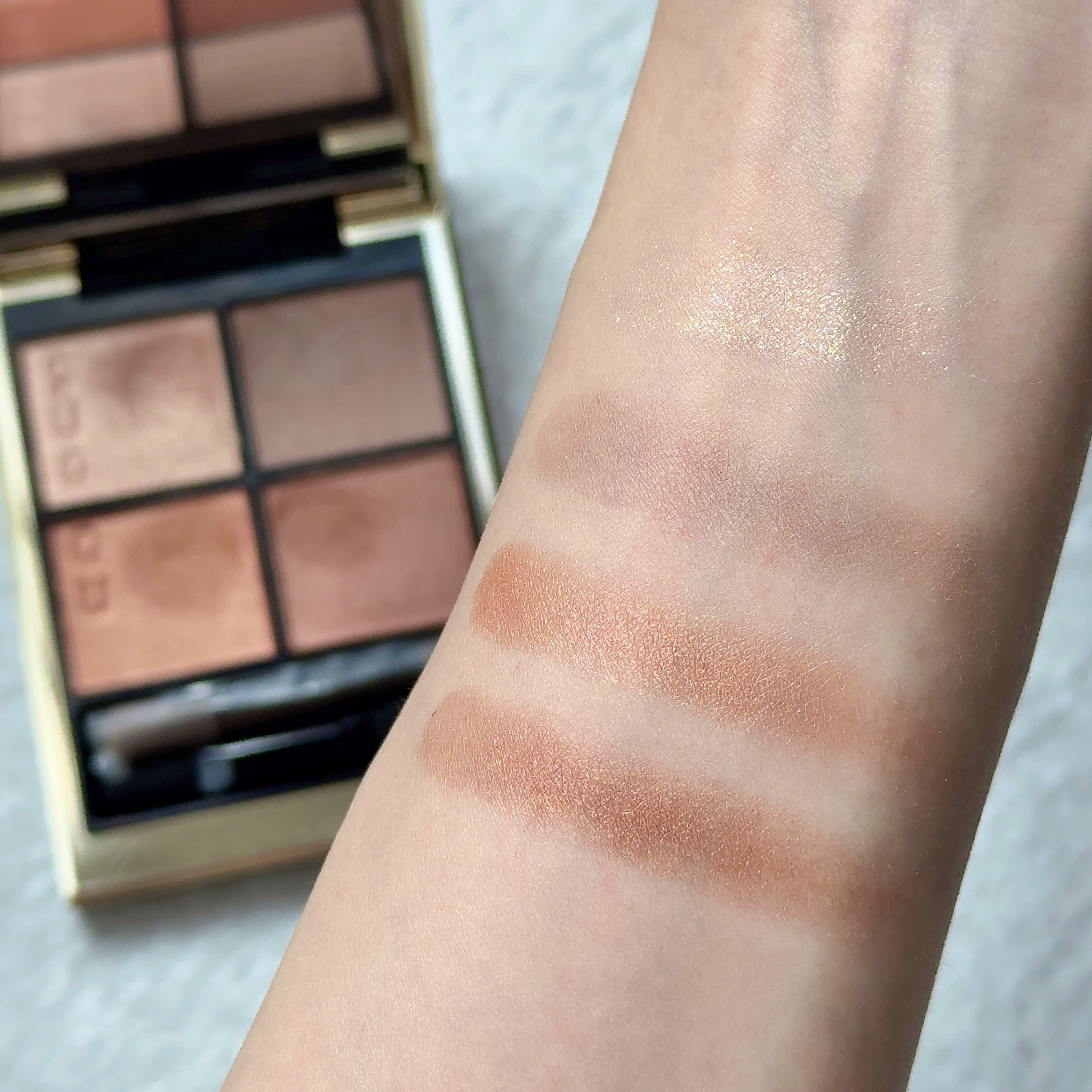 シグニチャー カラー アイズ/SUQQU/アイシャドウパレットを使ったクチコミ（3枚目）