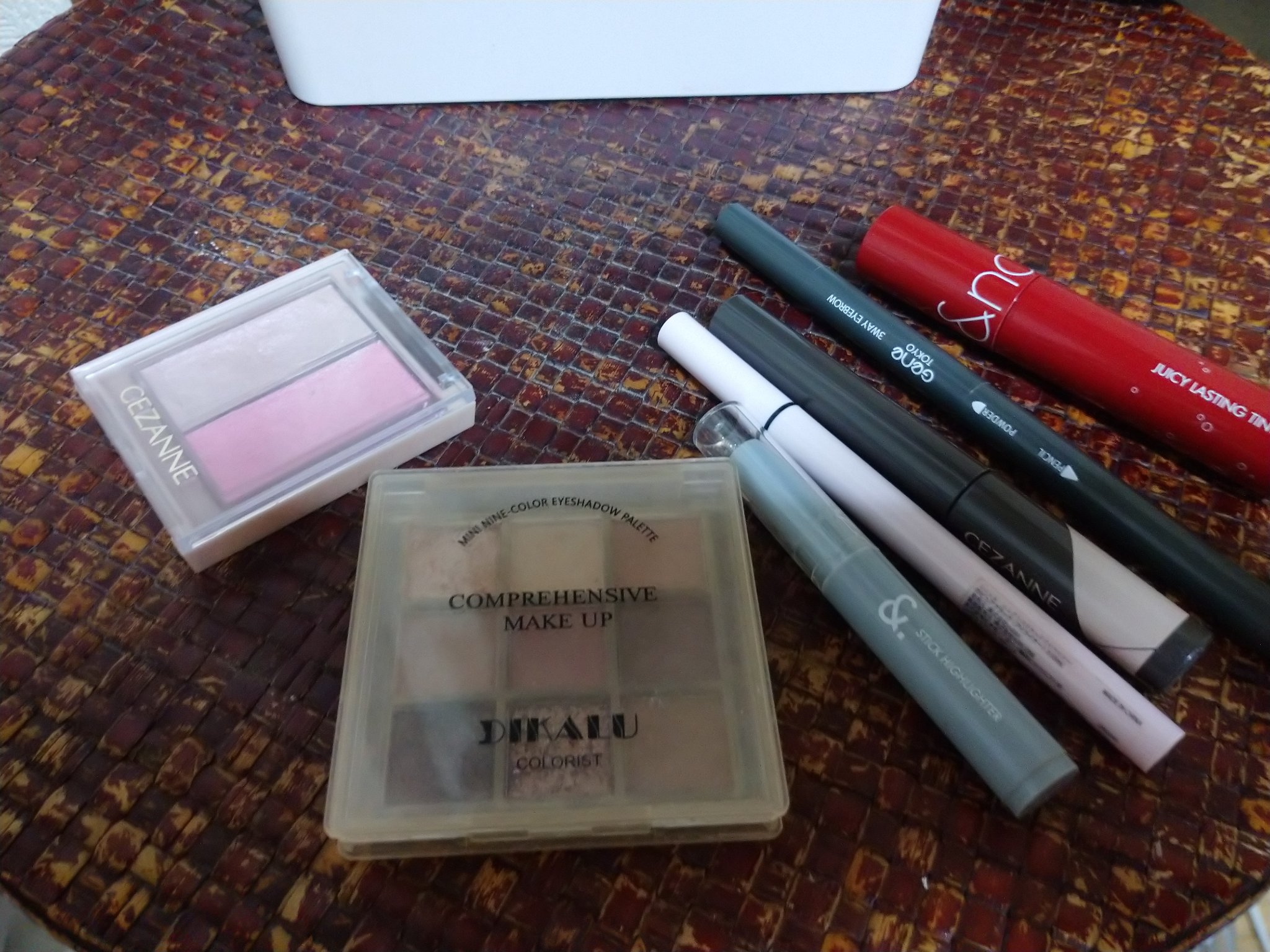 &. スティックハイライター/DAISO/スティックハイライトを使ったクチコミ（2枚目）